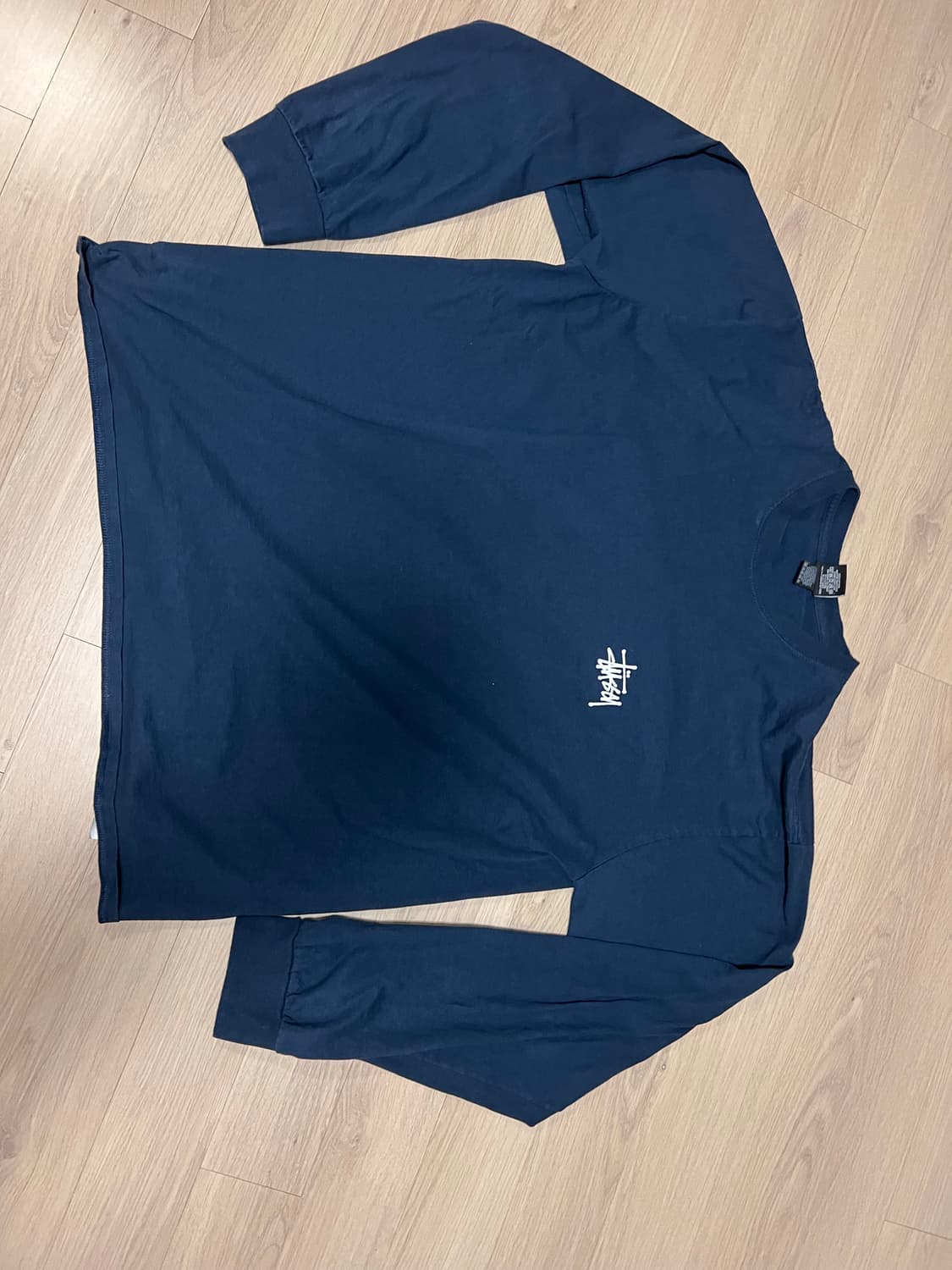 스투시 네이비 롱슬리브 판매 새상품급 상품이미지2