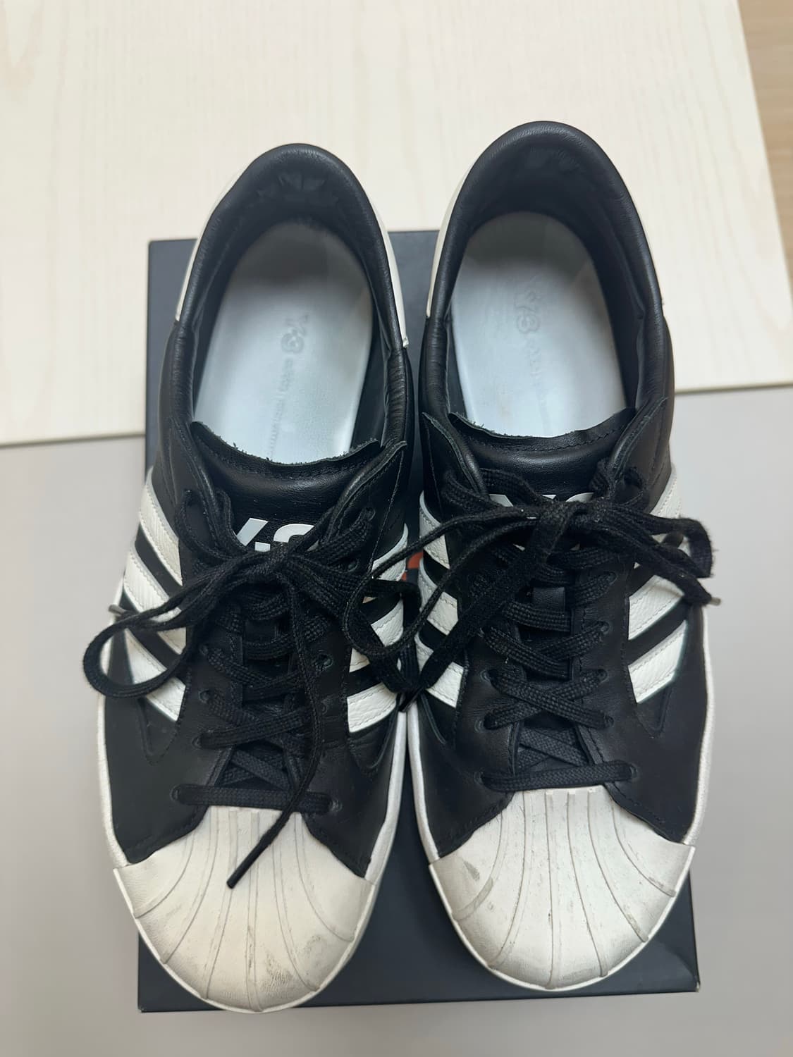 Y-3 요지스타 블랙 270 상품이미지2