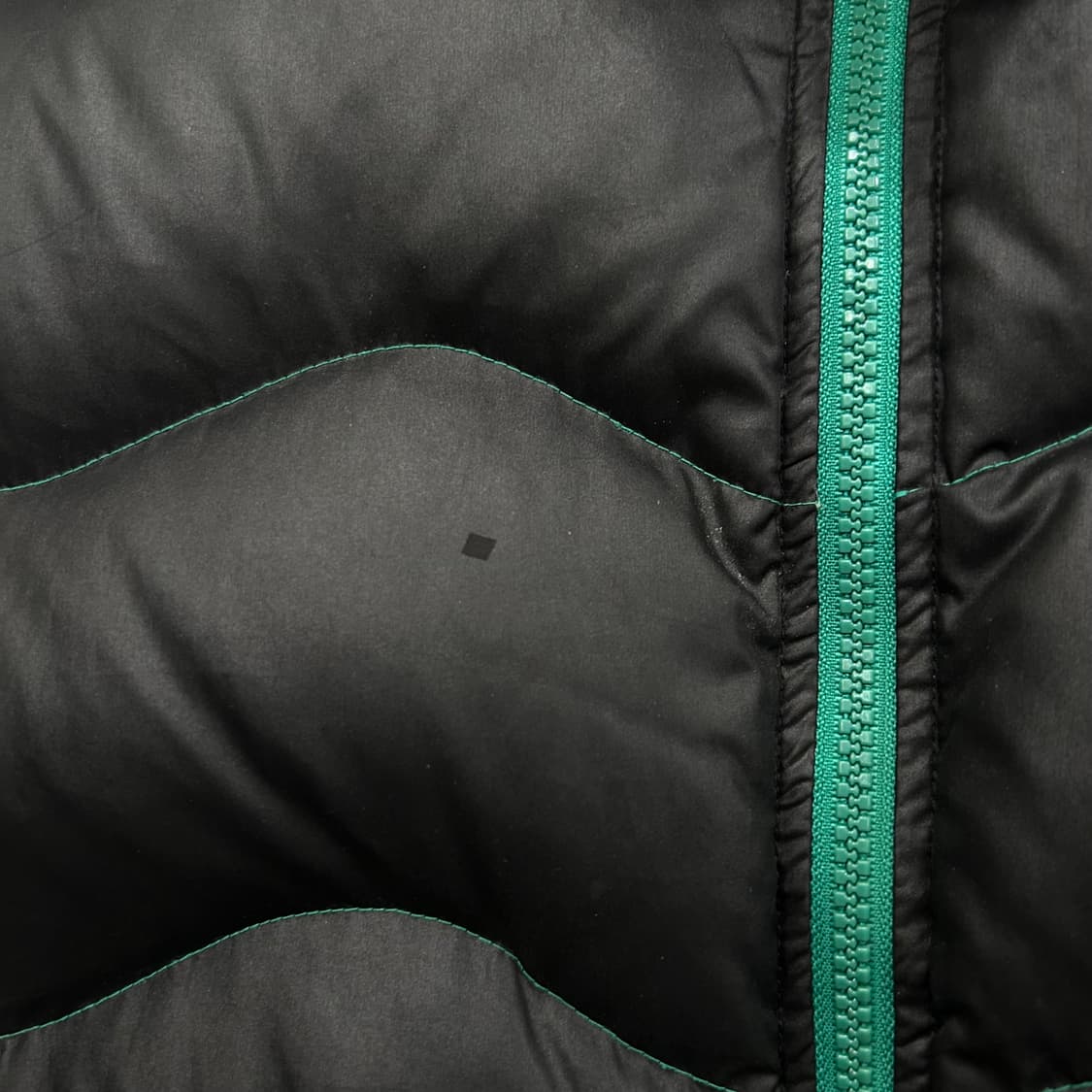 아디다스 올드스쿨 빈티지 덕다운 웨이브 패딩 상품이미지4