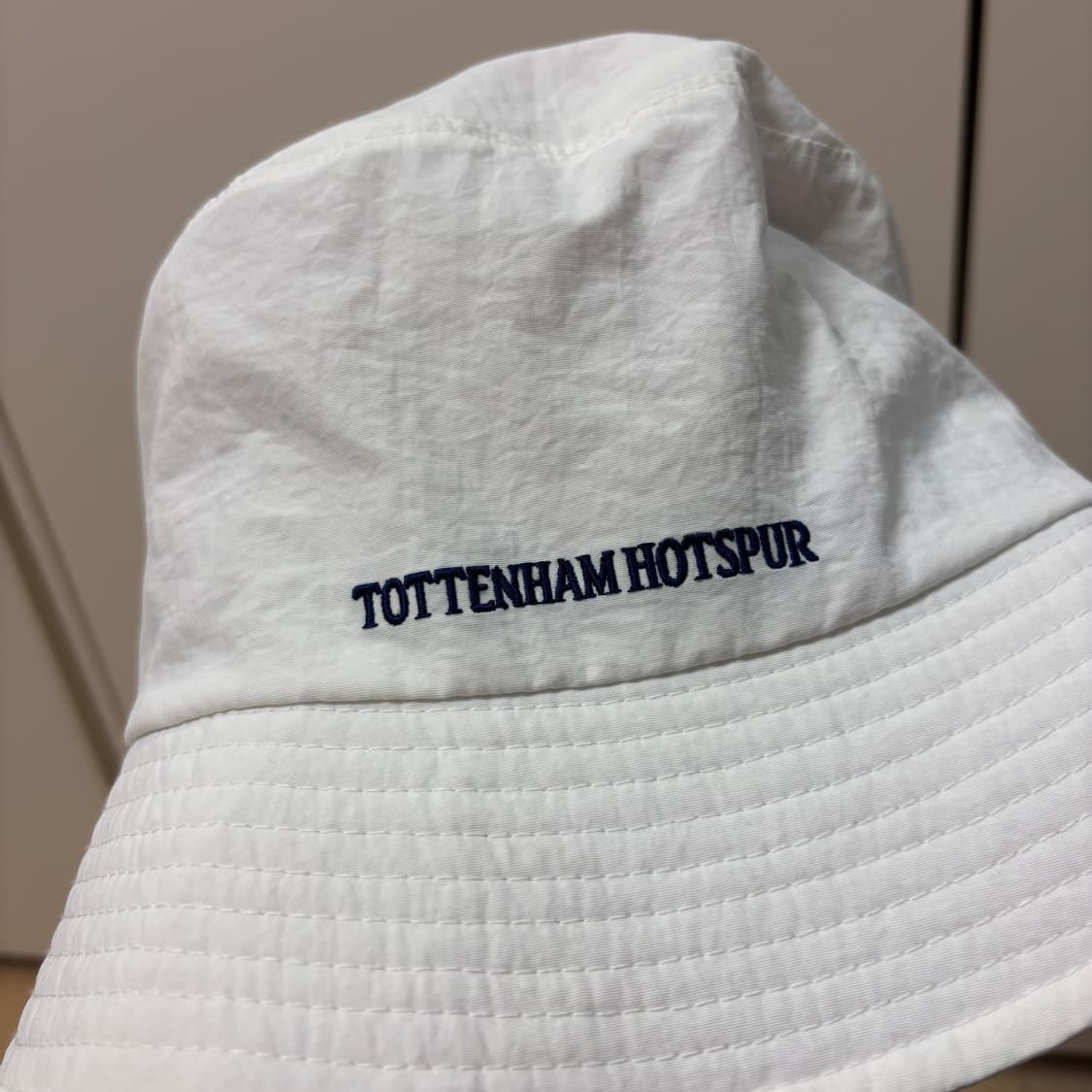 유니섹스 토트넘 홋스퍼 화이트 버킷햇 새상품 상품이미지1