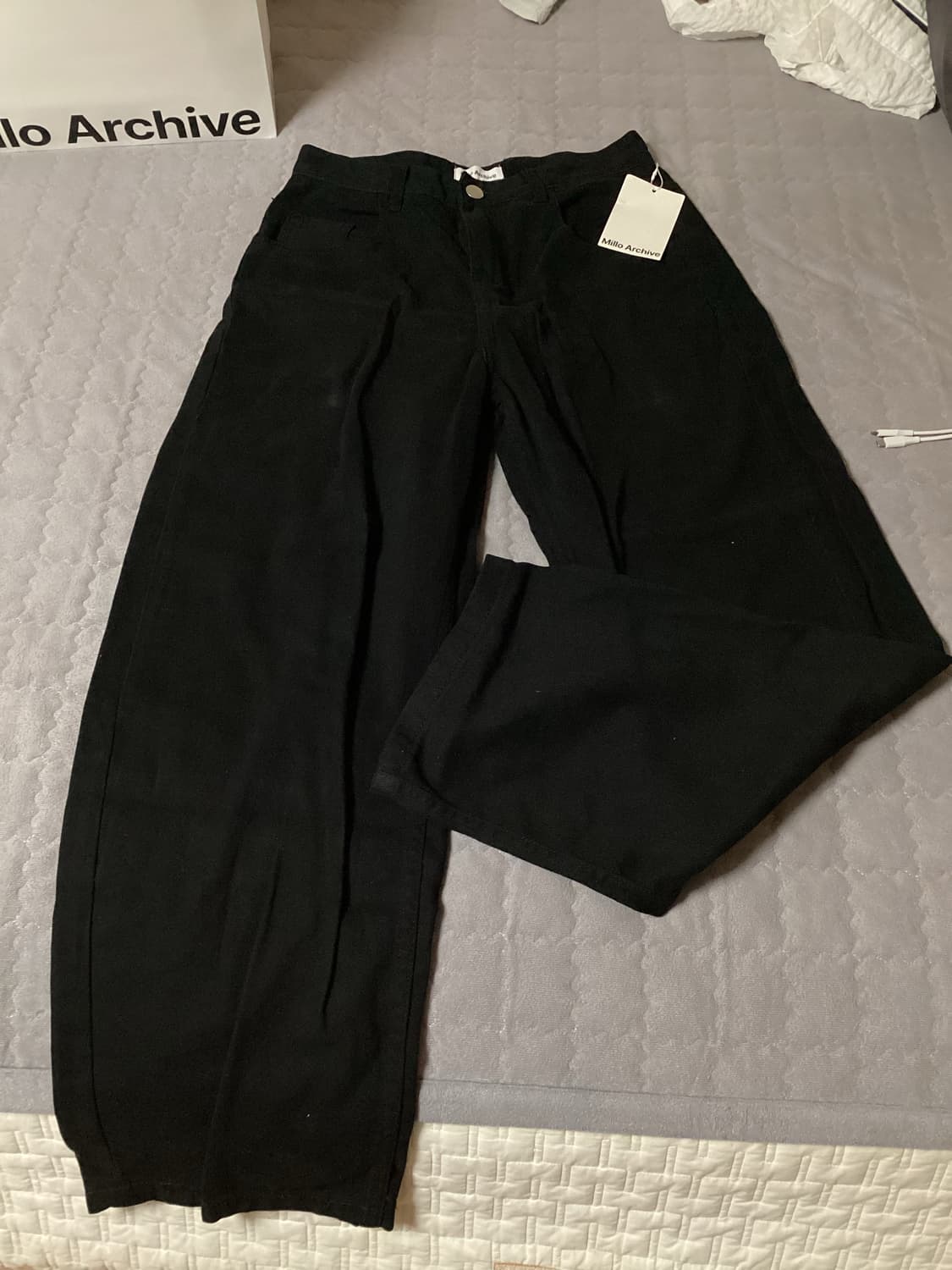 [새상품] 밀로 아카이브 리플렉트 커브드 팬츠 블랙 상품이미지2