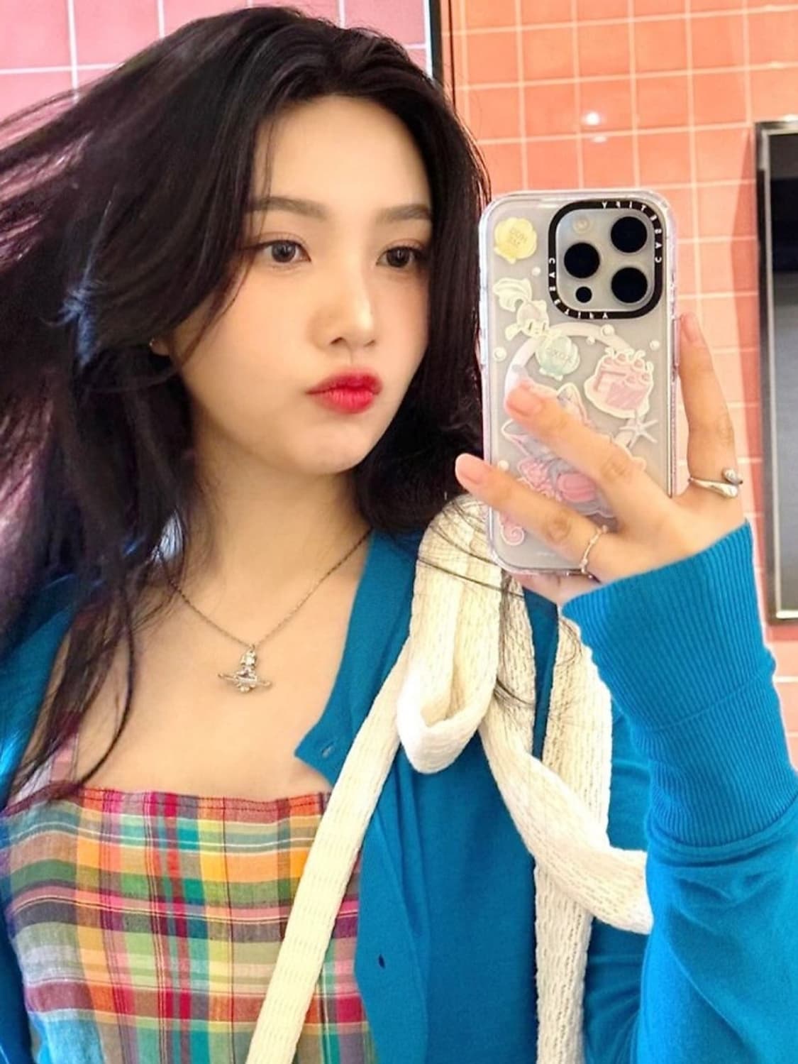 비비안웨스트우드 별 목걸이 상품이미지5