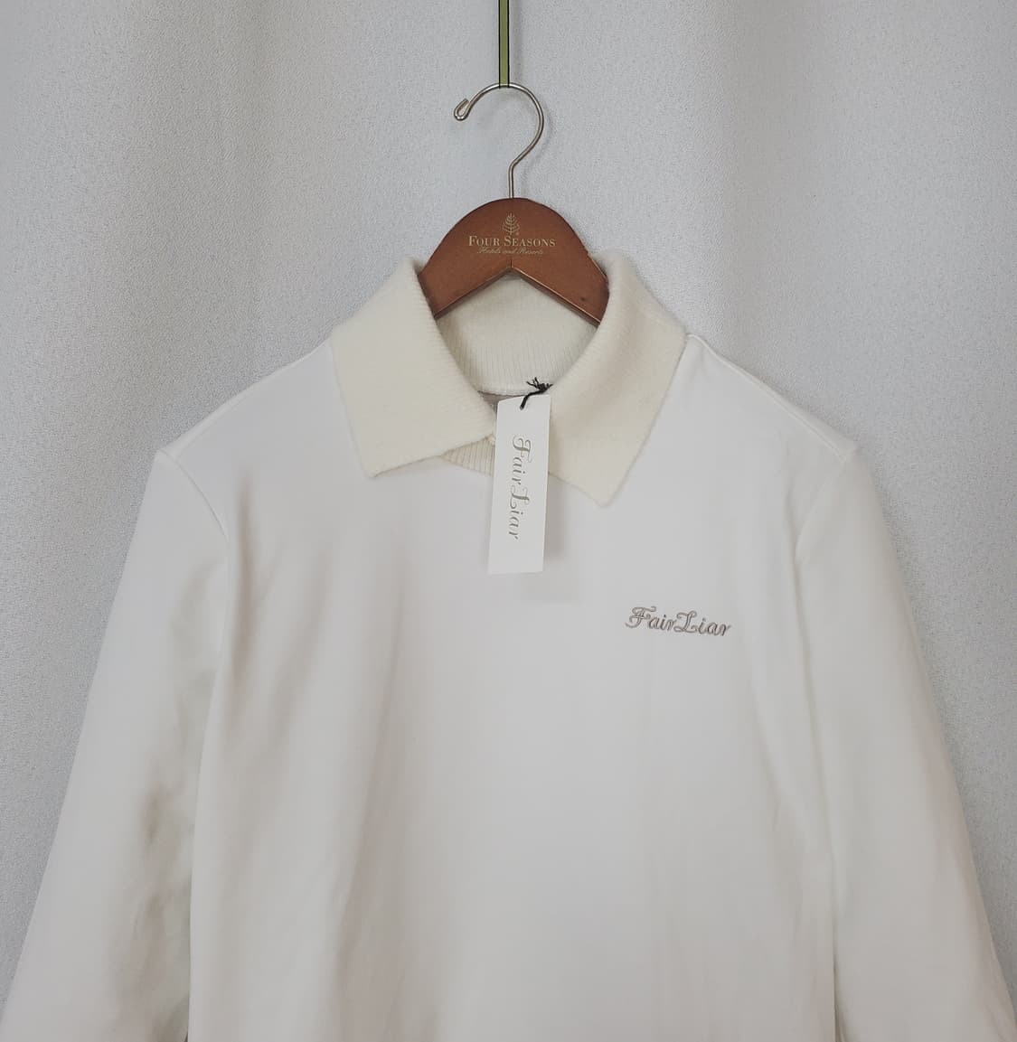 (새제품)페어라이어 여성L(100) 니트티 2025년식  상품이미지3