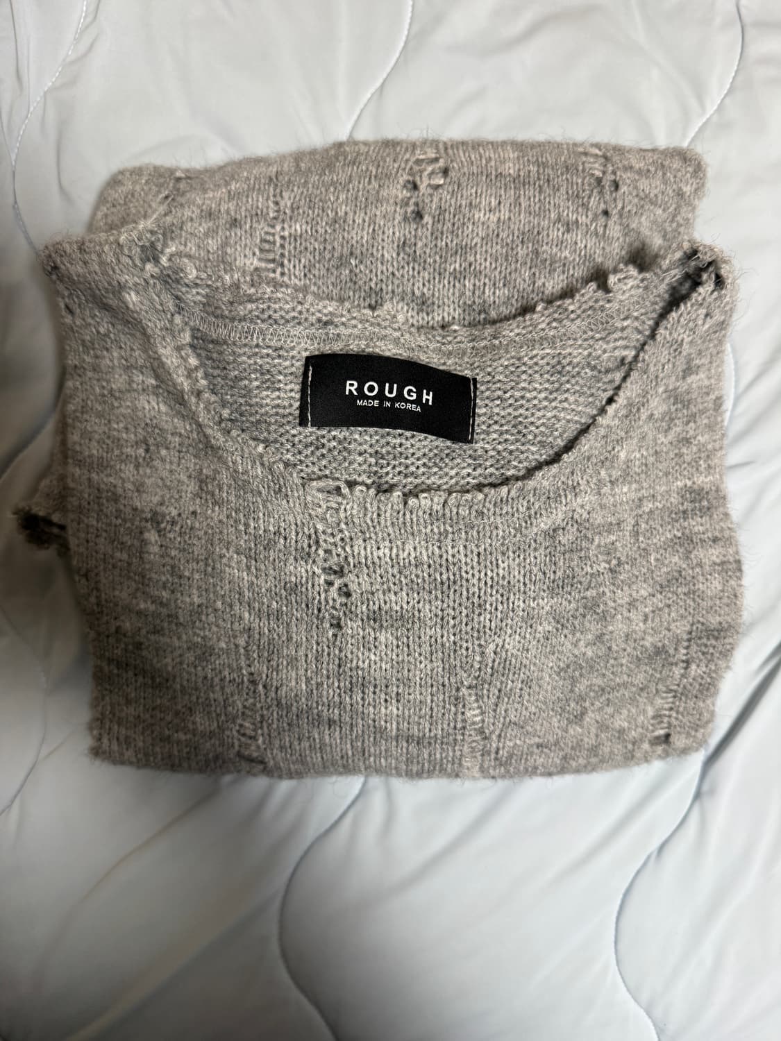 라우코하우스 니트(투바투 연준 착용) 상품이미지1