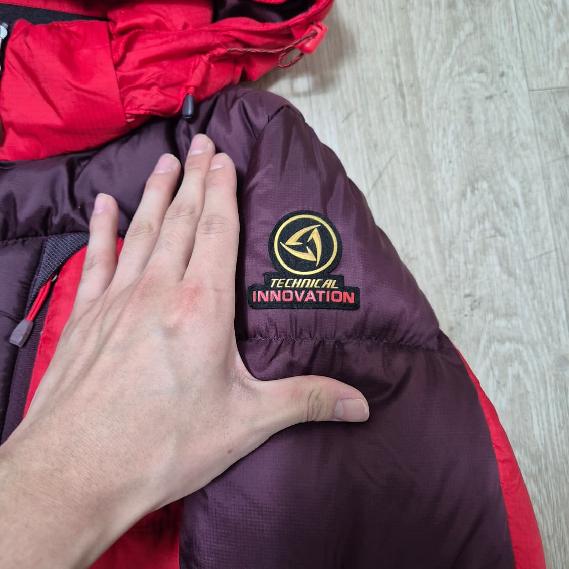 프로월드컵 테크니컬 구스다운 700 후드 패딩 점퍼  상품이미지6