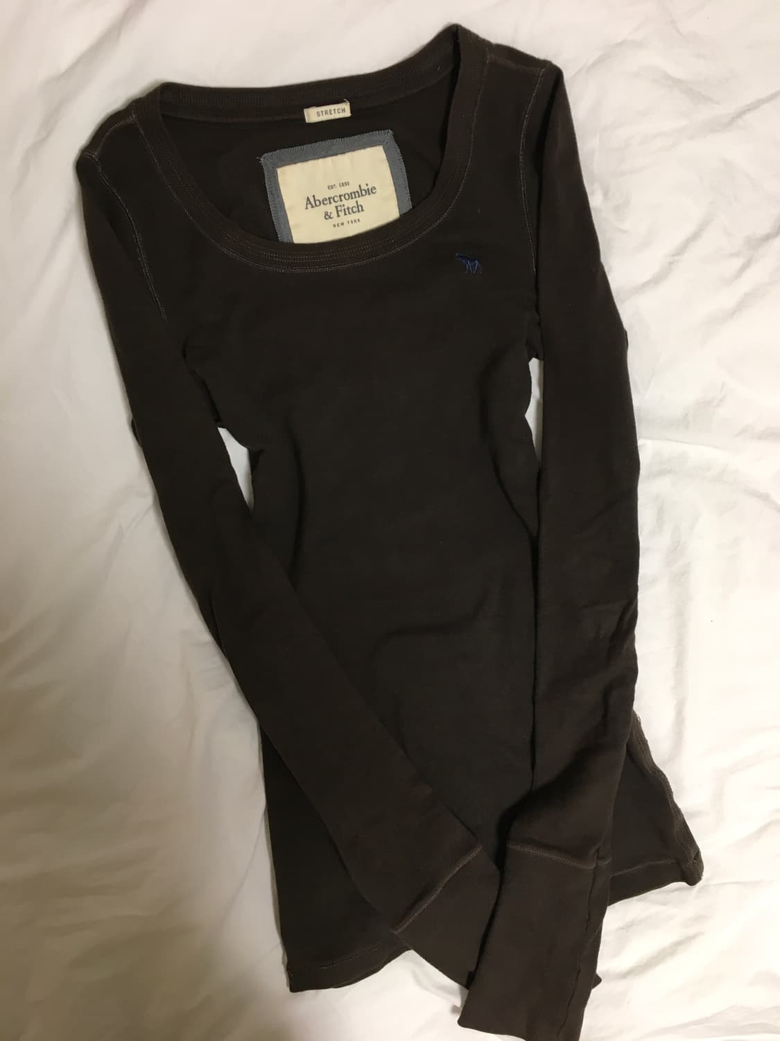 아베크롬비 y2k 대장 딱붙핏 슬림 다크초코 브라운 롱슬리브 긴팔 티셔츠 상품이미지1