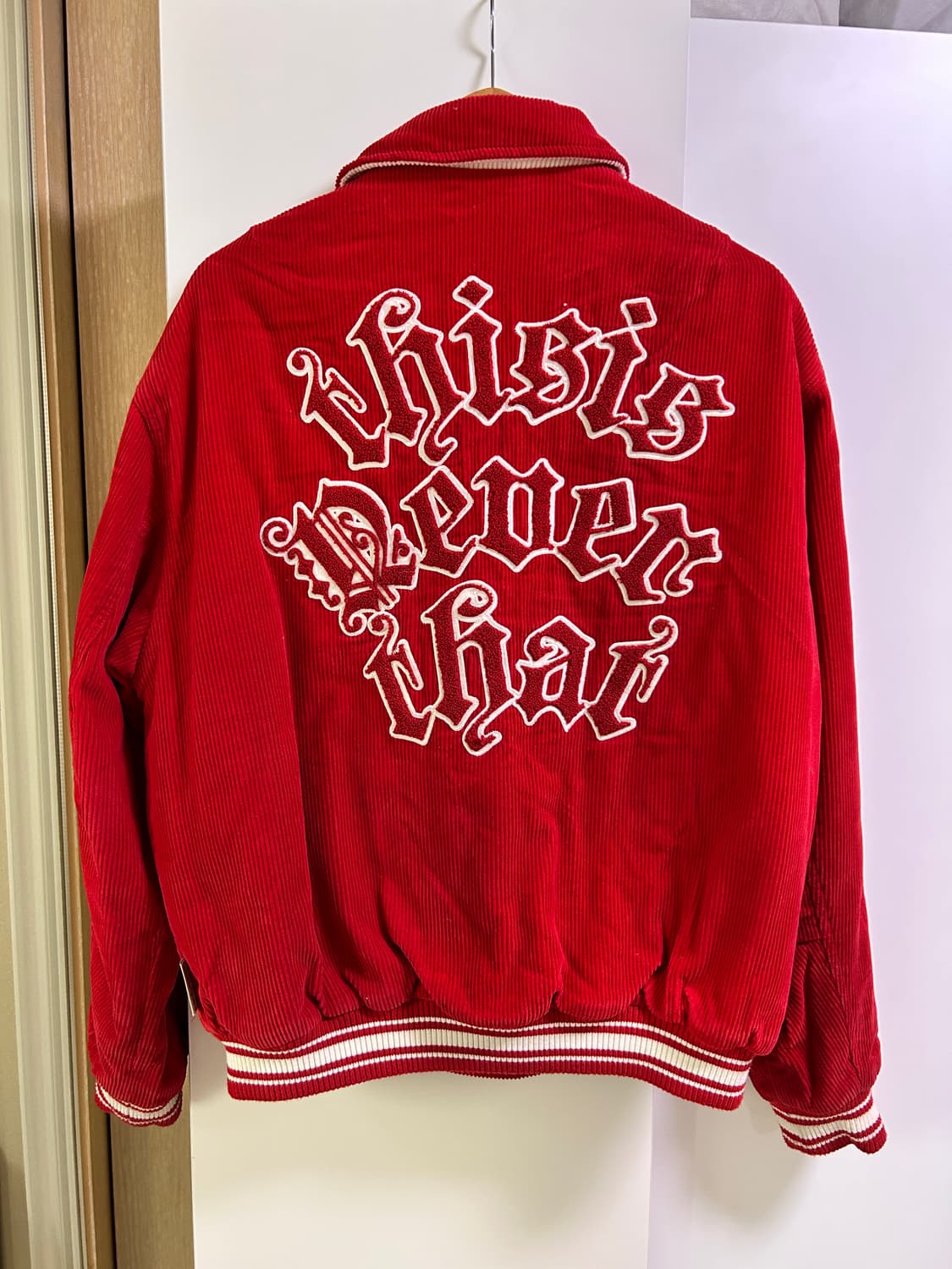 디스이즈네버댓 레드 바시티 m 상품이미지2