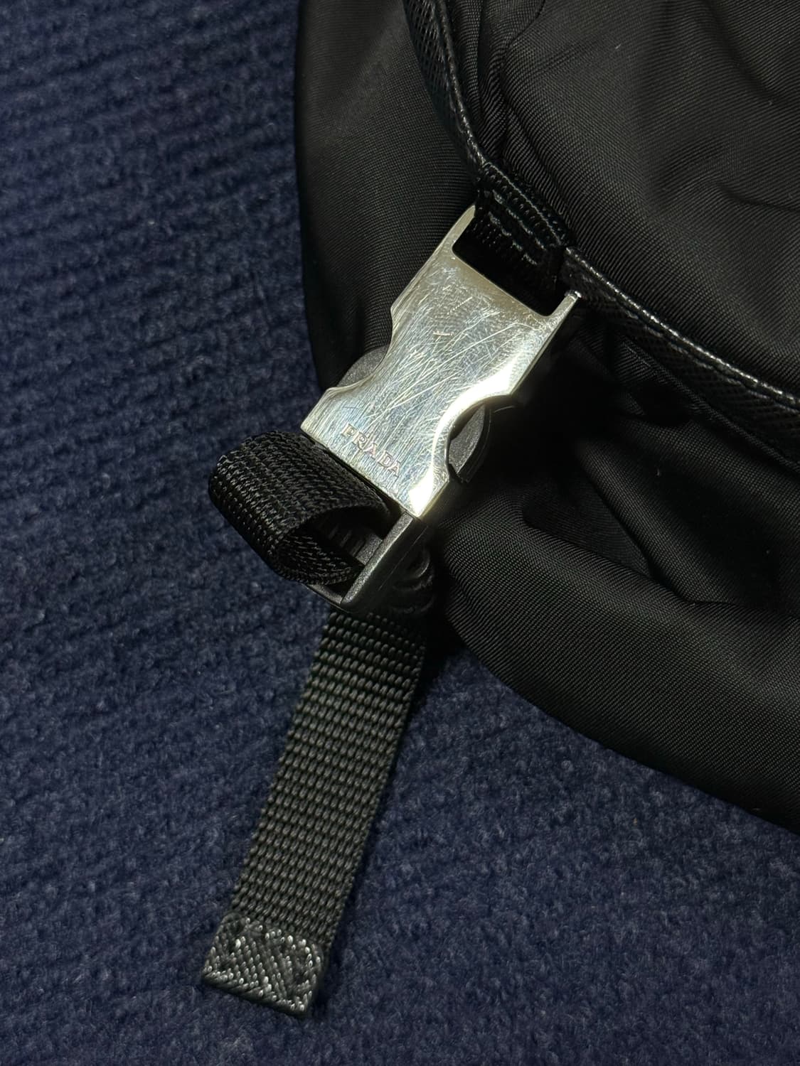 2024 프라다 리나일론 바이커백 스몰 상품이미지6