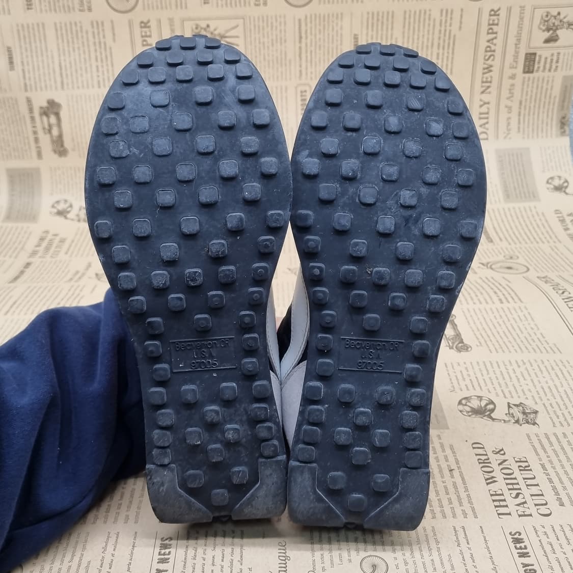 나이키 에어 테일윈드79 여성운동화240  상품이미지3