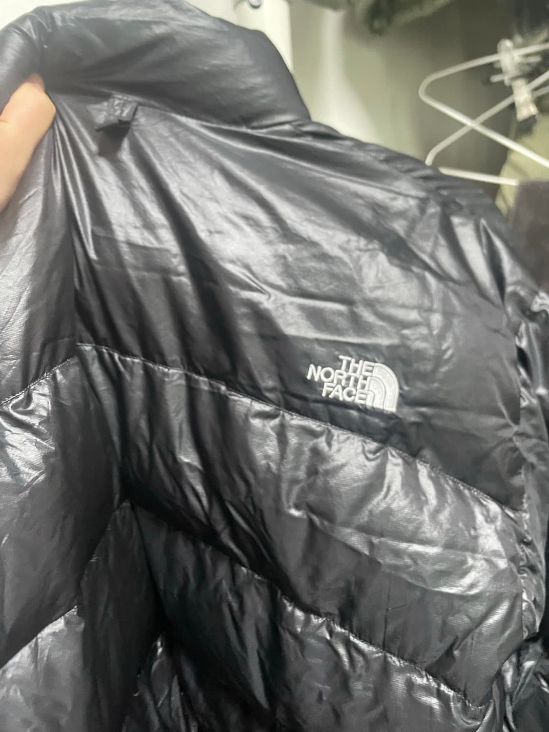 노스페이스 써밋 시리즈 경량패딩 팝니다. 상품이미지2