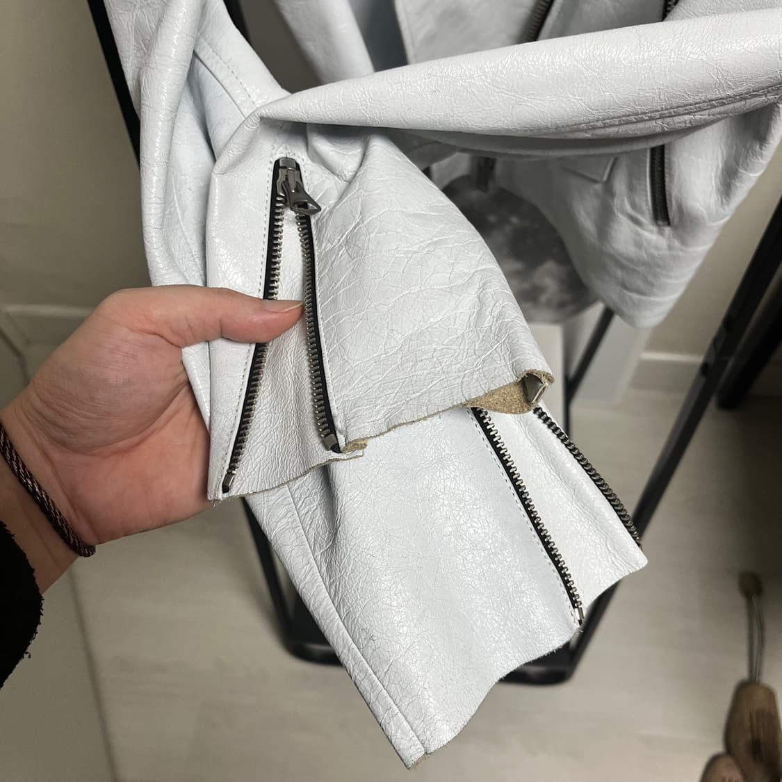 정품 S) 골든구스 실크 소가죽 크랙 빈티지 라이더 자켓 상품이미지3