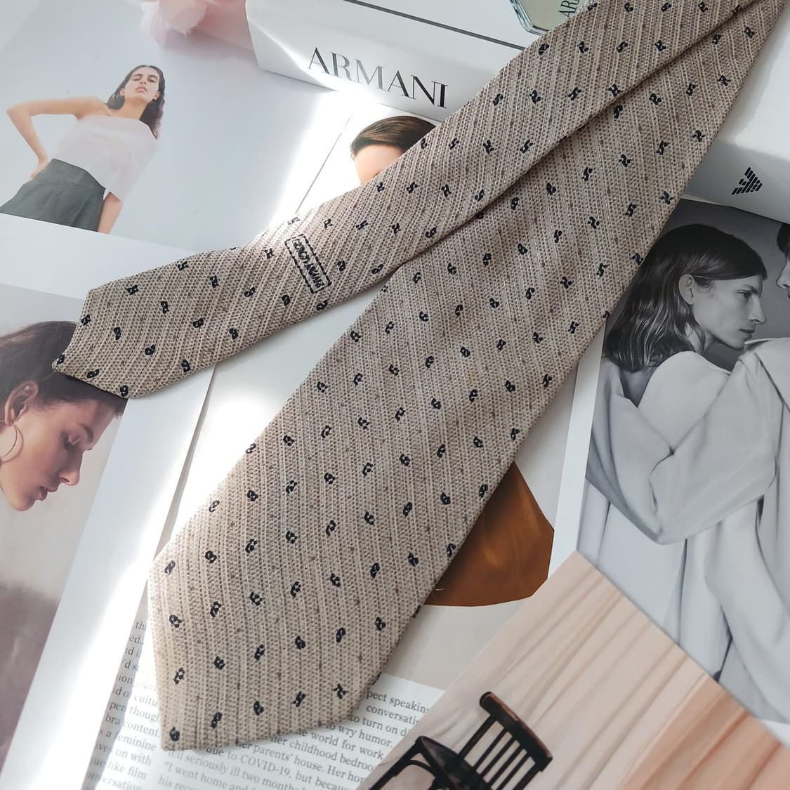 조르지오 아르마니 실크 텍스처 도트 넥타이 9.7cm A등급 A19060 상품이미지3