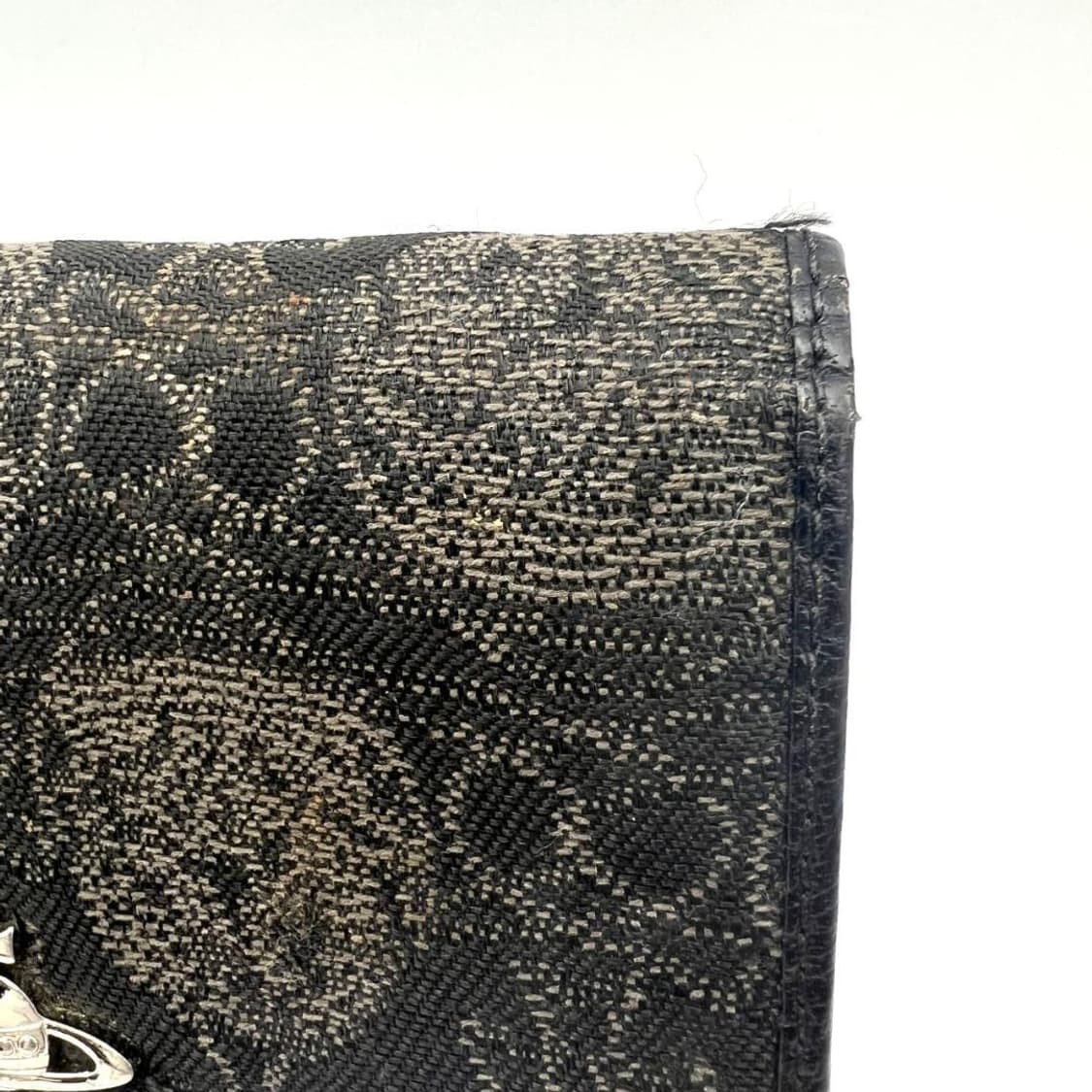 비비안 웨스트우드 고블란 자수 지갑 상품이미지3