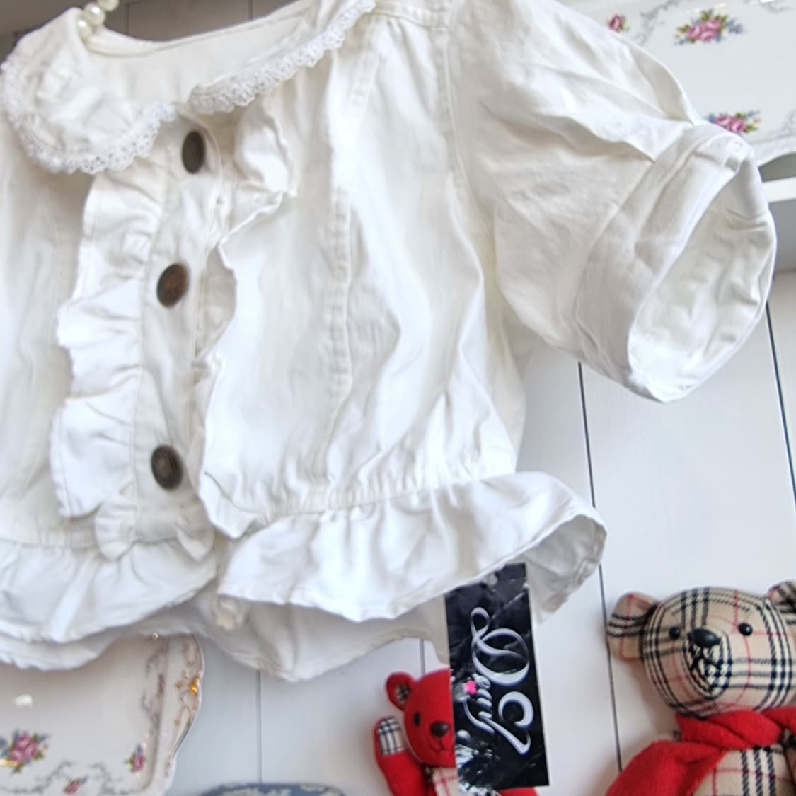 (디어리) 화이트 프릴 볼레로 자켓 상품이미지4