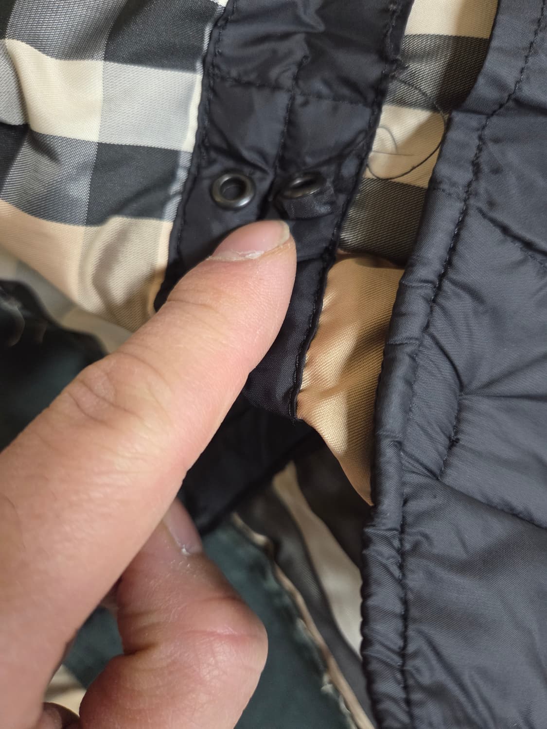 버버리 브릿 여성 레더 경량패딩 자켓 xl 상품이미지8