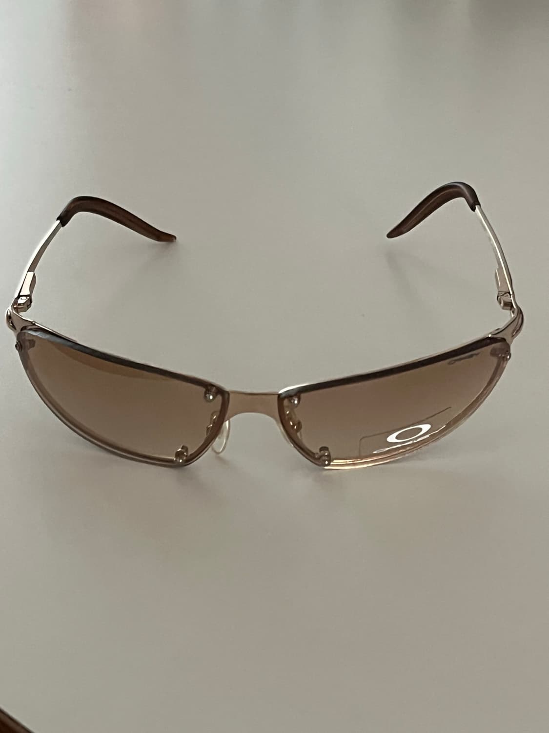 오클리 선글라스 상품이미지1