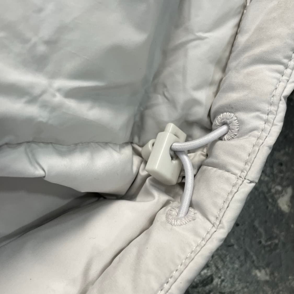 105 아이더 경량패딩 상품이미지5