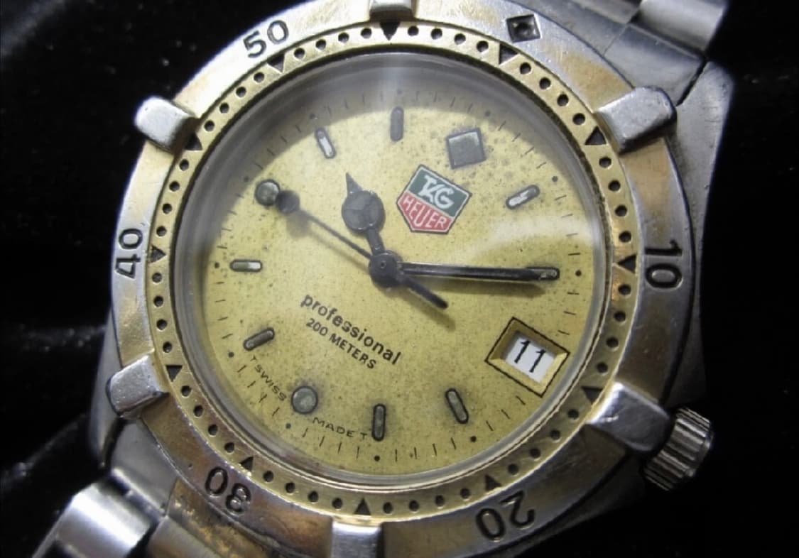 태그호이어 프로페셔널 200 상품이미지1