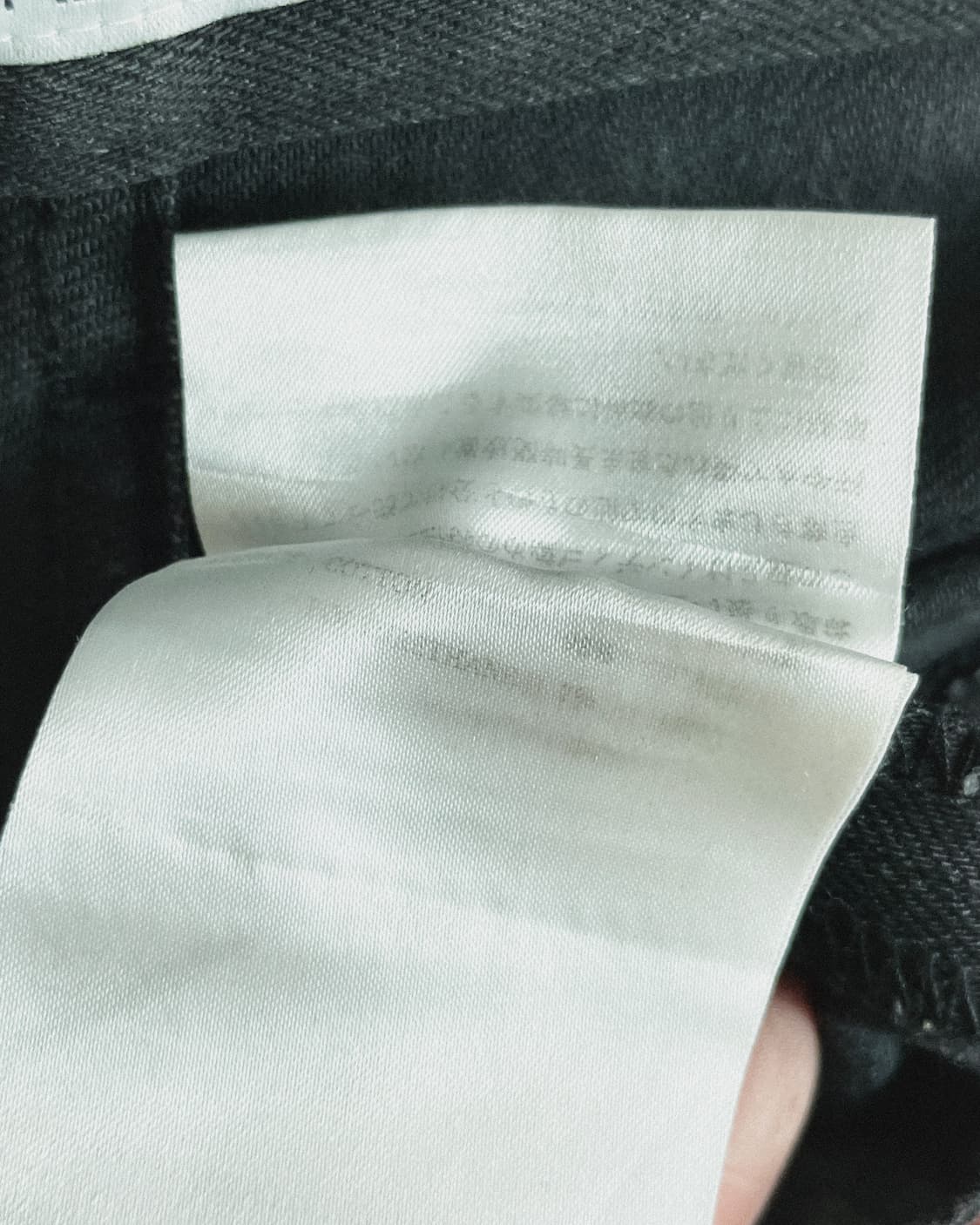 존로렌스설리반 왁스코팅 슬림 스트레이트핏 데님 상품이미지6