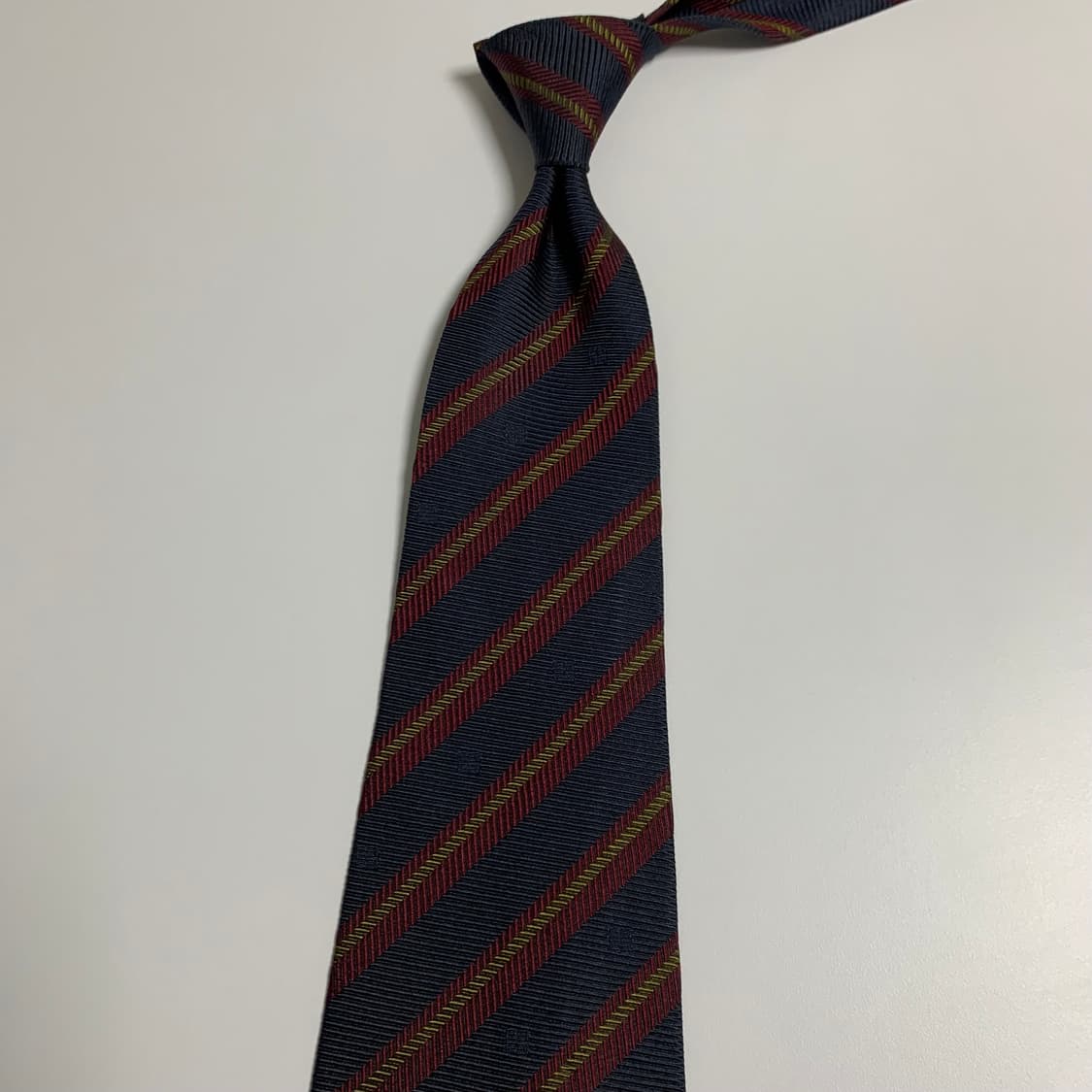 지방시 스트라이프 명품넥타이 로고플레이 A+등급 9.4cm 상품이미지8