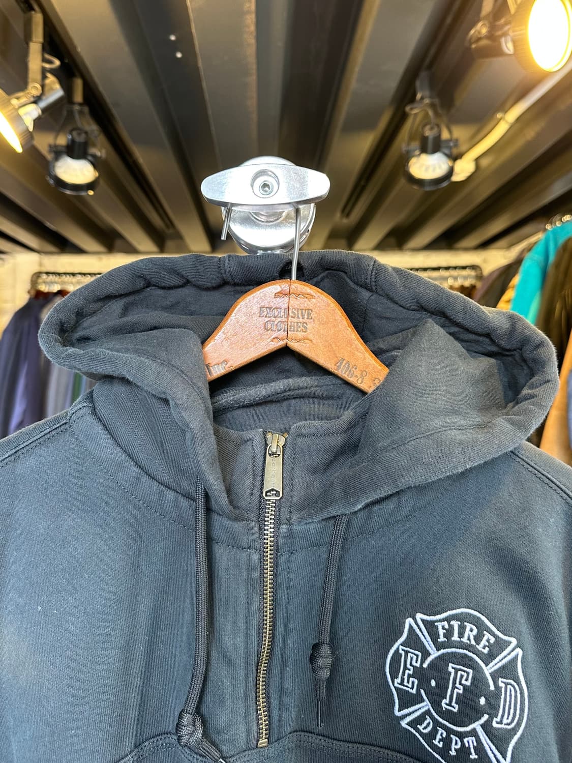 칼하트 헤비웨이트 하프집 페인팅 스웻 후드 상품이미지3