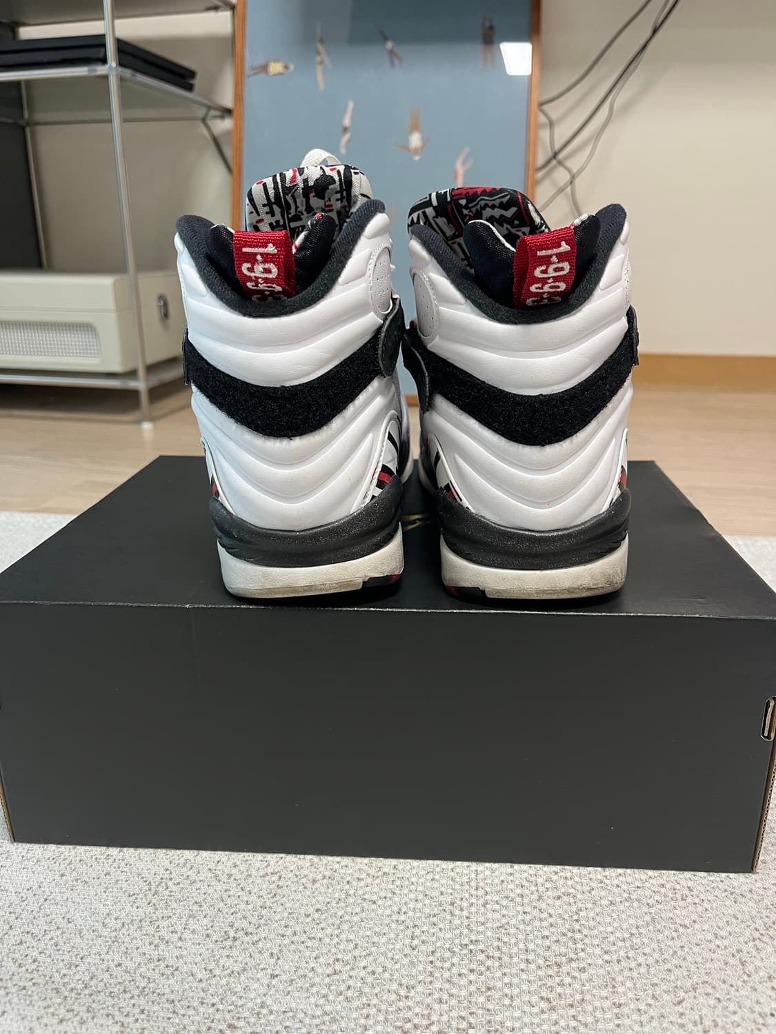 에어조던 8 레트로 화이트 벅스바니 상품이미지4