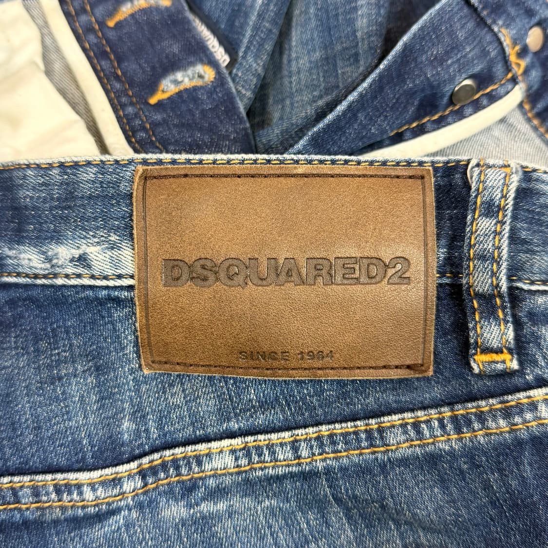 디스퀘어드 워싱 데님팬츠(44) 상품이미지3