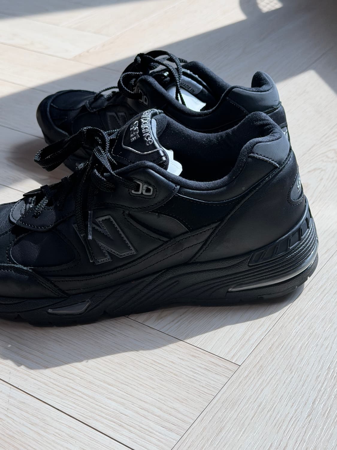 뉴발란스991 블랙 상품이미지4