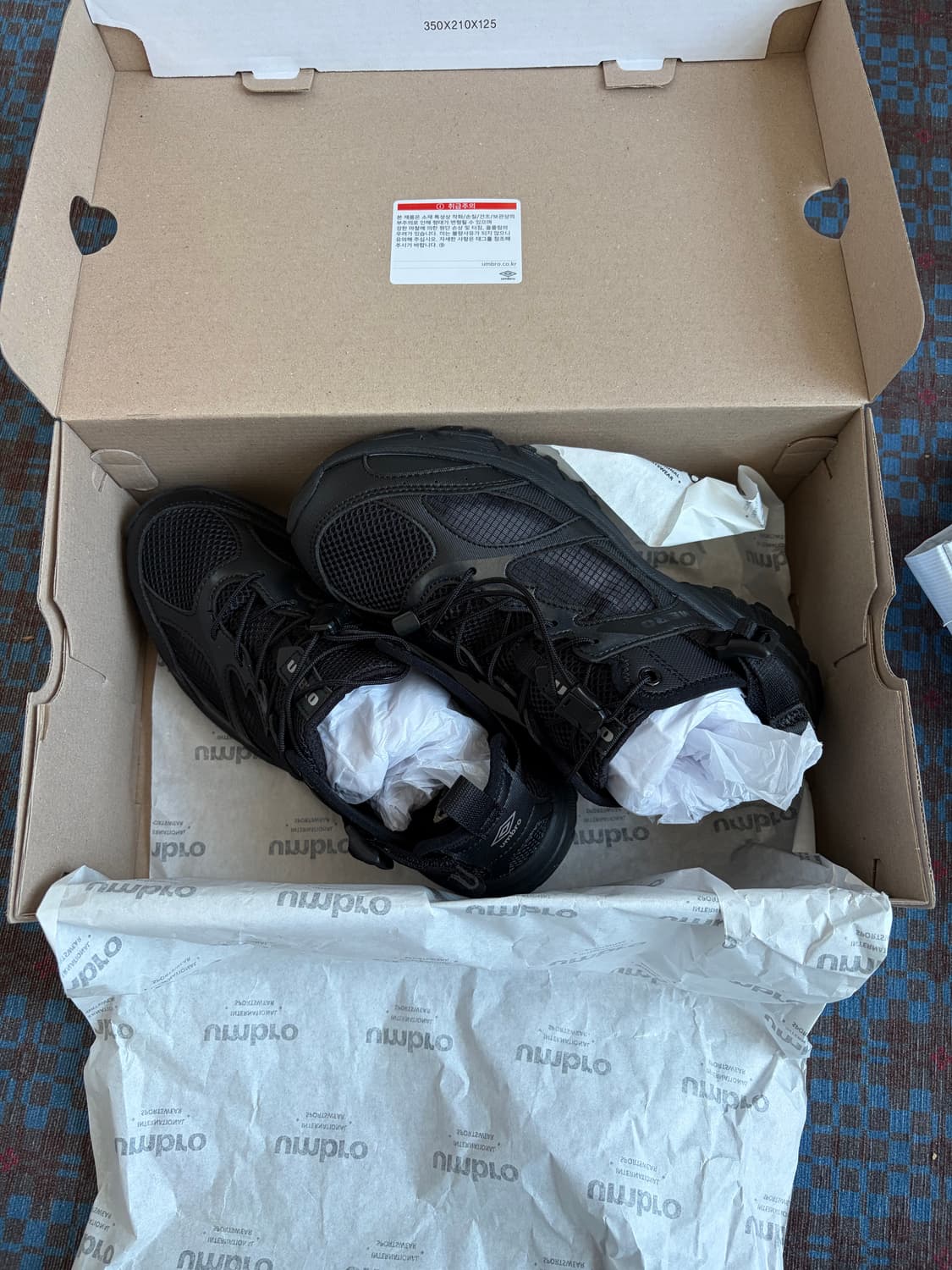 새상품) 엄브로 퓨즈 샌동화  , 운동화 / 정가: 12.9만 상품이미지4