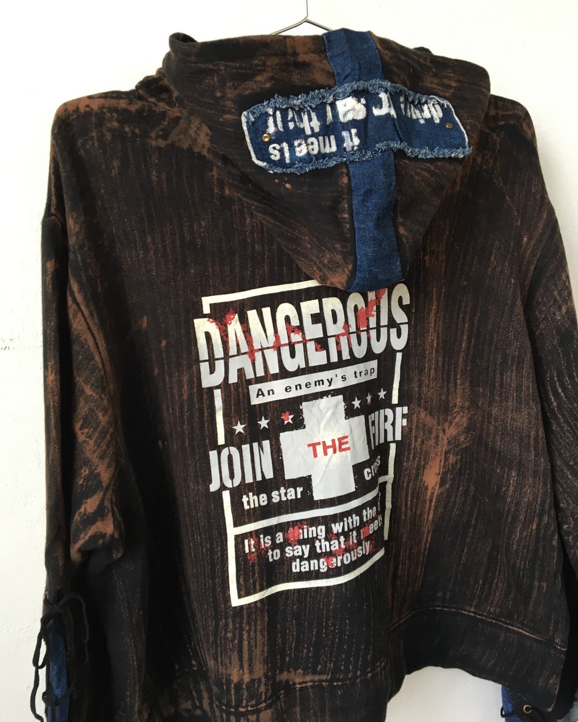 Detail point hood zip up 상품이미지4