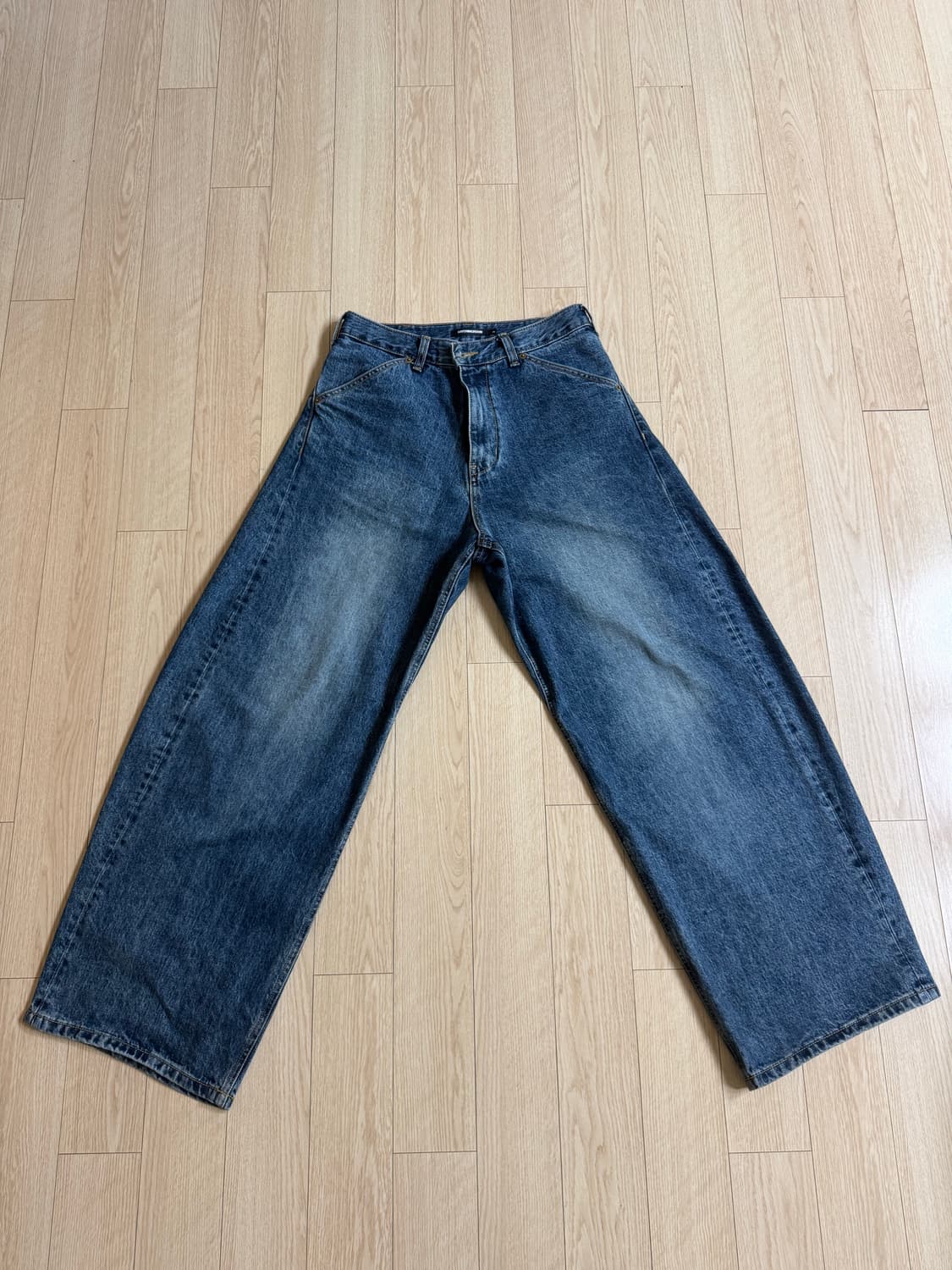 해칭룸 와커진 (와이드 커브진) 워시드 블루 3사이즈 상품이미지1