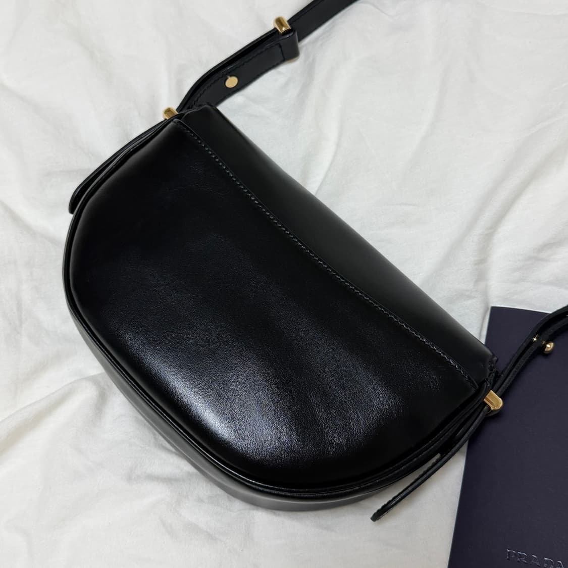 프라다 아르케 가죽 숄더백 정품 상품이미지5