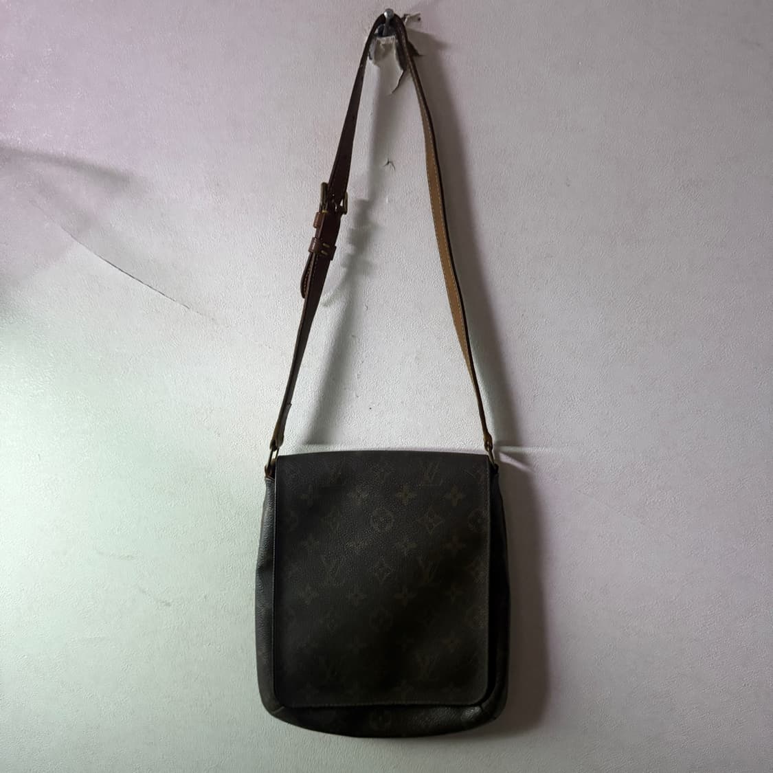 루이비통 모노그램 뮤젯 탱고 숄더백 상품이미지1