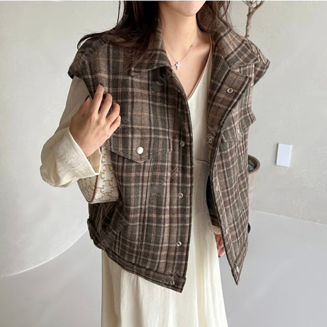 아디세떼흐(A17heures) 하엄지 루흐 체크 패딩베스트 프리사이즈 상품이미지1