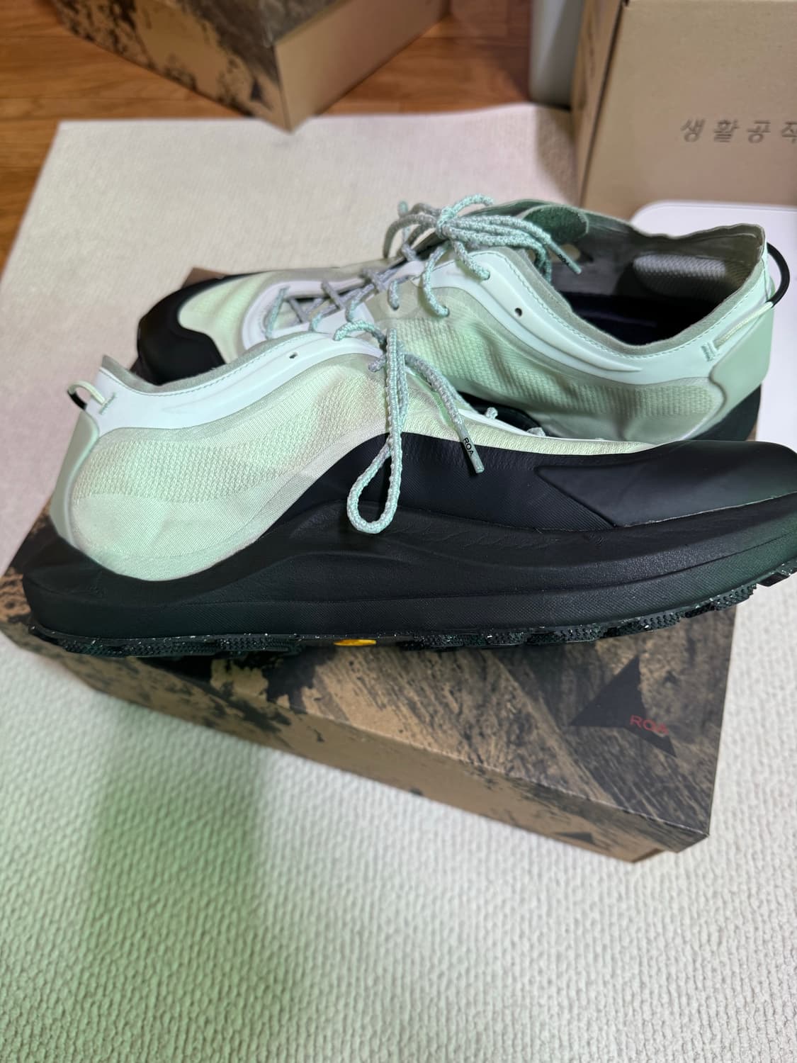 로아 셀라 프로스티드 민트 블랙 (풀박스) 상품이미지6