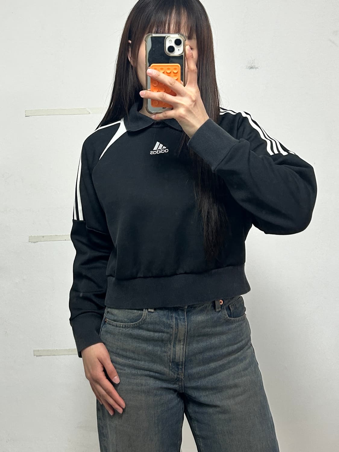 아디다스 자수로고 익스프레스 크롭 스웨트셔츠 블랙 상품이미지2