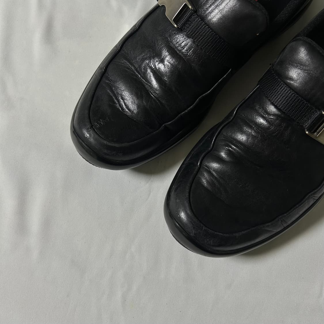 Prada sports buckle strap loafers 상품이미지6