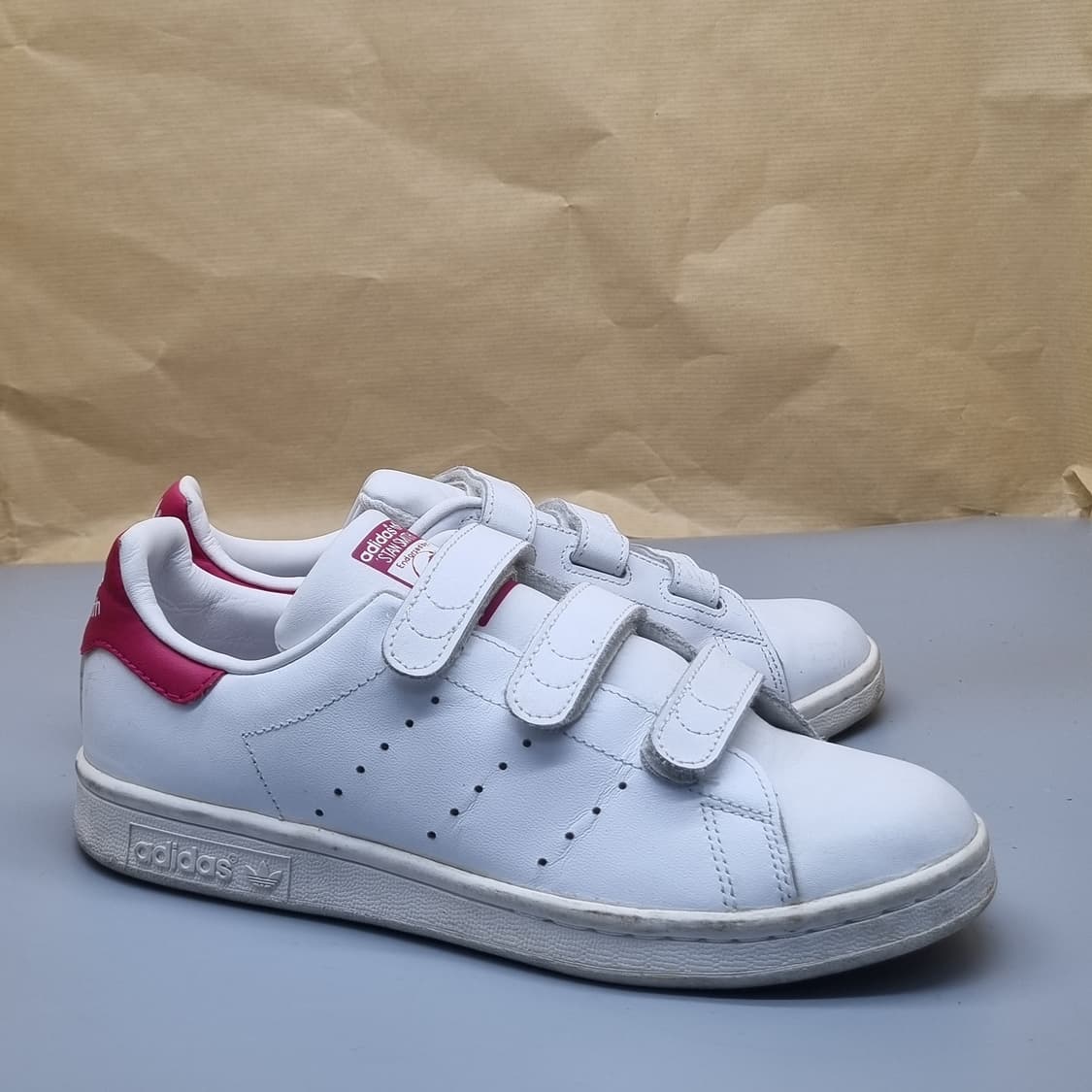 아디다스 스탠스미스 벨크로 여성운동화235 상품이미지1