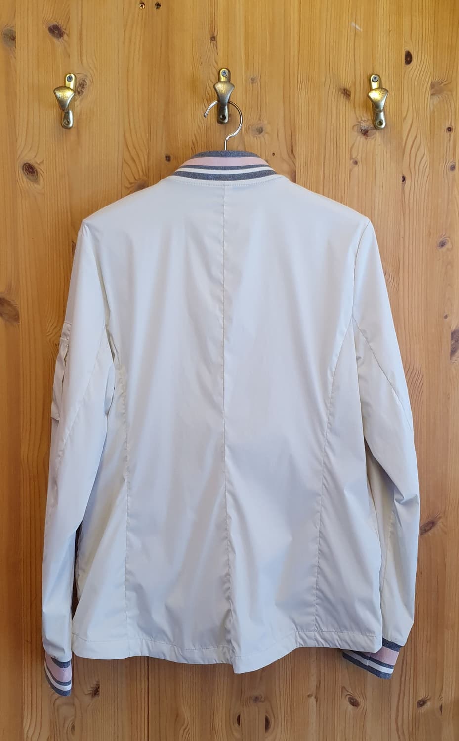 66.질스튜어트 스판 점퍼 상품이미지3