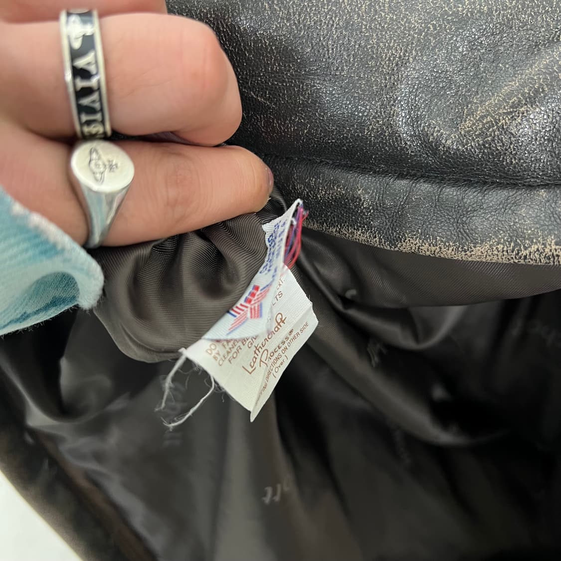 Schott 쇼트 에이징 레더 패딩 상품이미지7