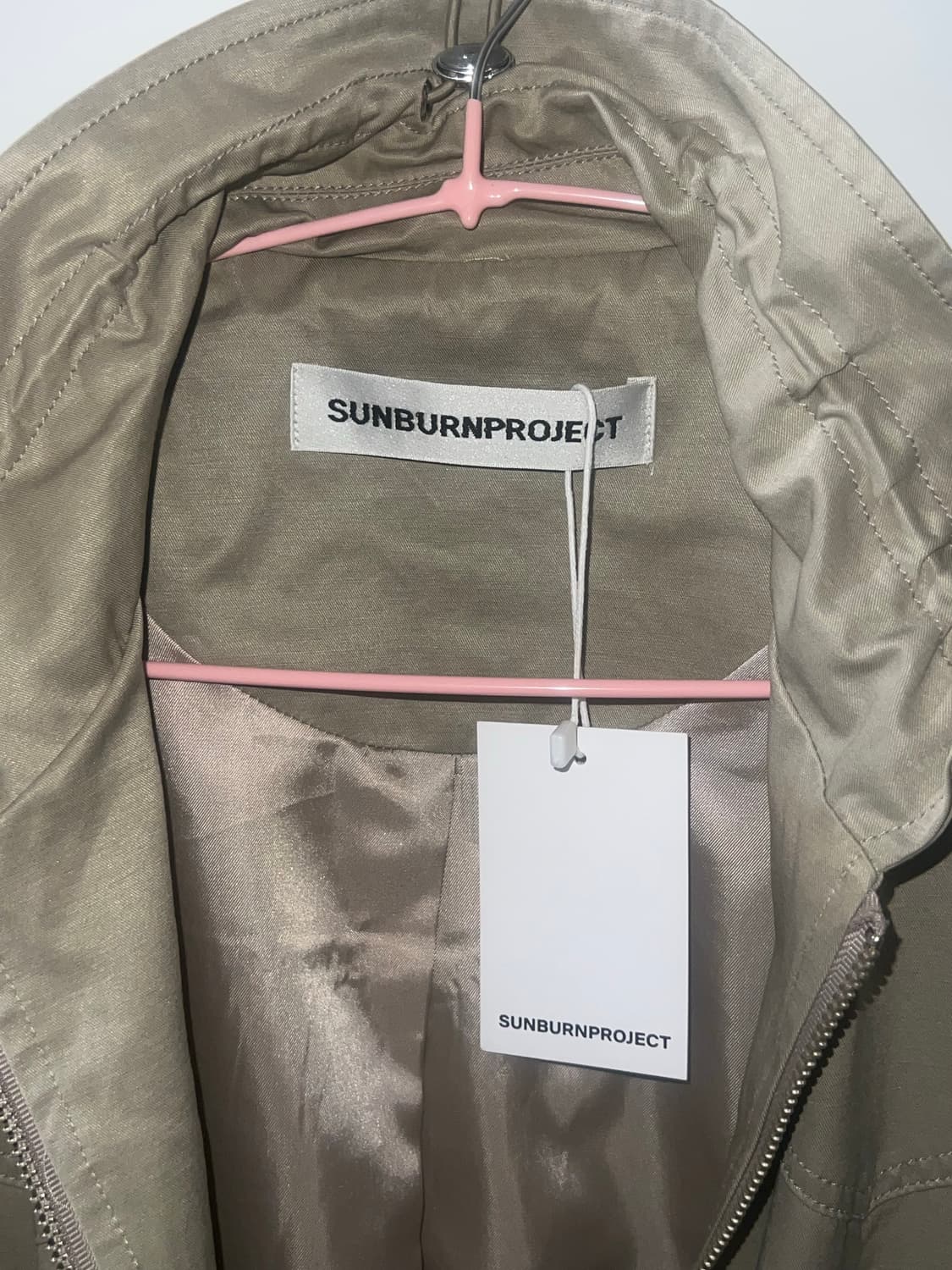 썬번프로젝트 스트링 봄버 셔링 자켓 카키베이지 상품이미지5