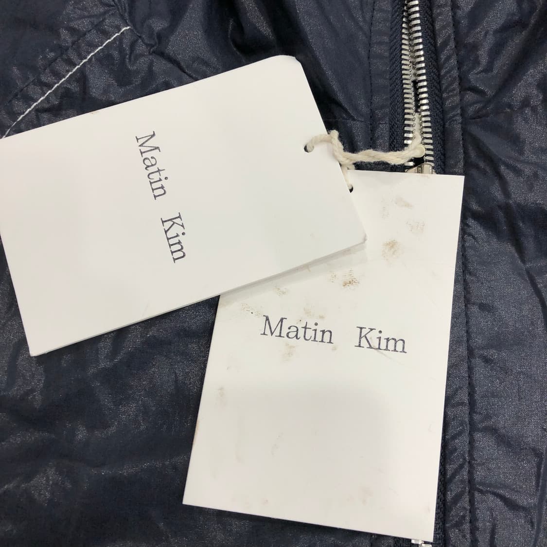 새상품 마뗑킴 크롭 후디 코팅 점퍼 상품이미지5