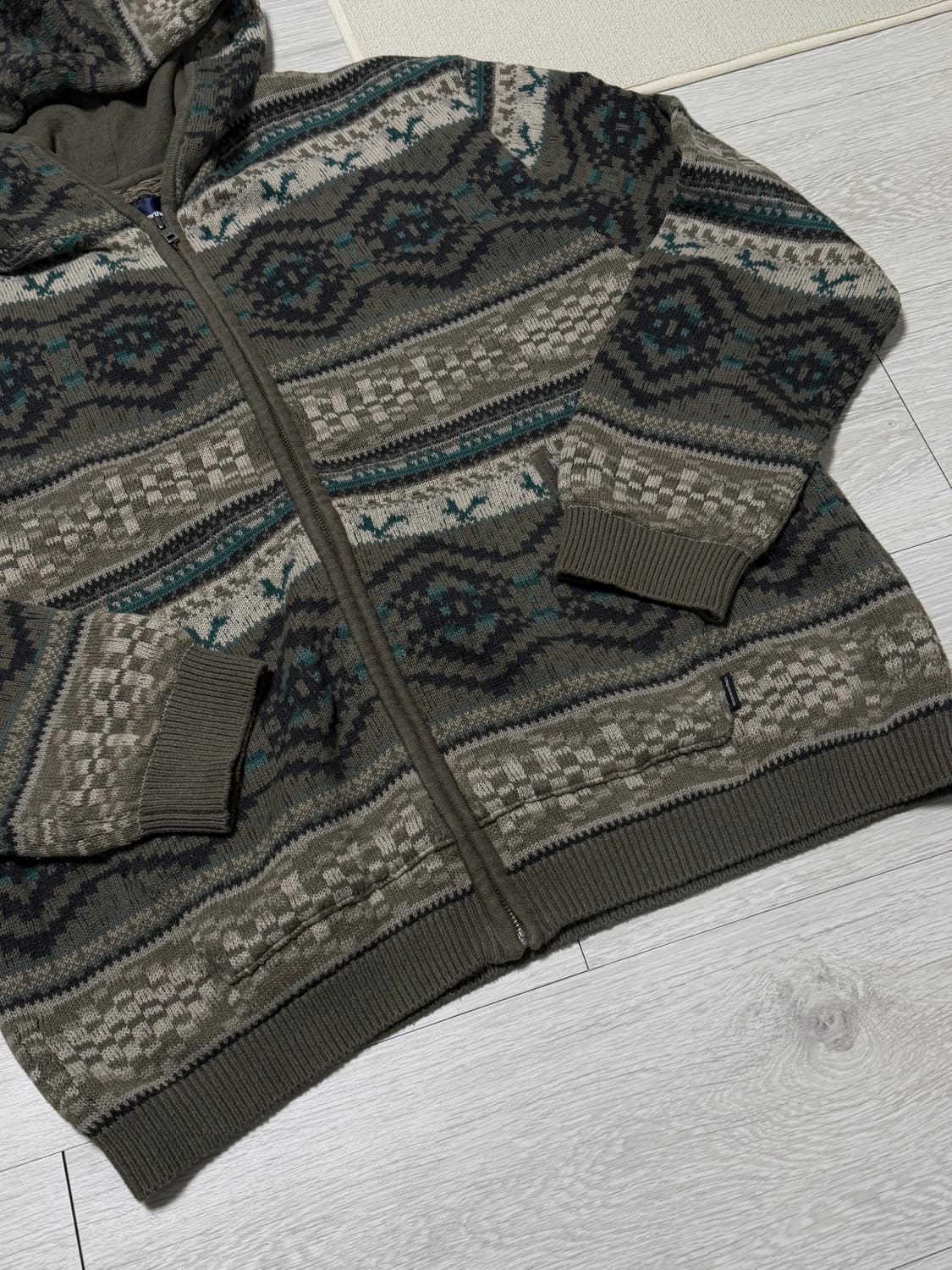 디스이즈네버댓 후드 집업 니트 Hooded Zip Up Sweater B 상품이미지6