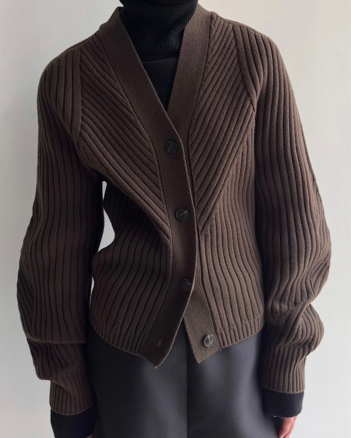 로우클래식 홀 가먼트 가디건 새상품 블랙 상품이미지2