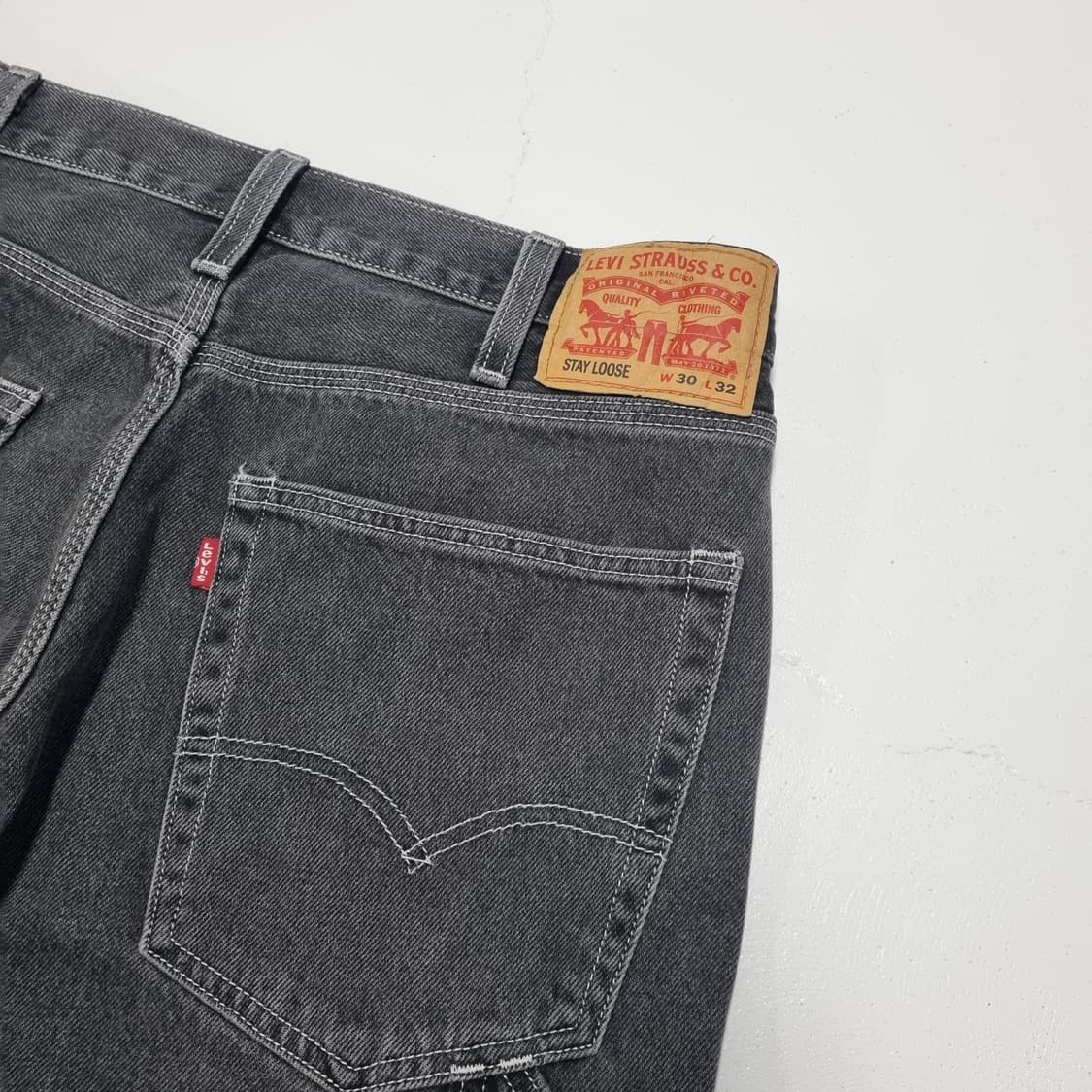 리바이스 STAY LOOSE 카펜더팬츠 흑청 - 30x32 상품이미지9