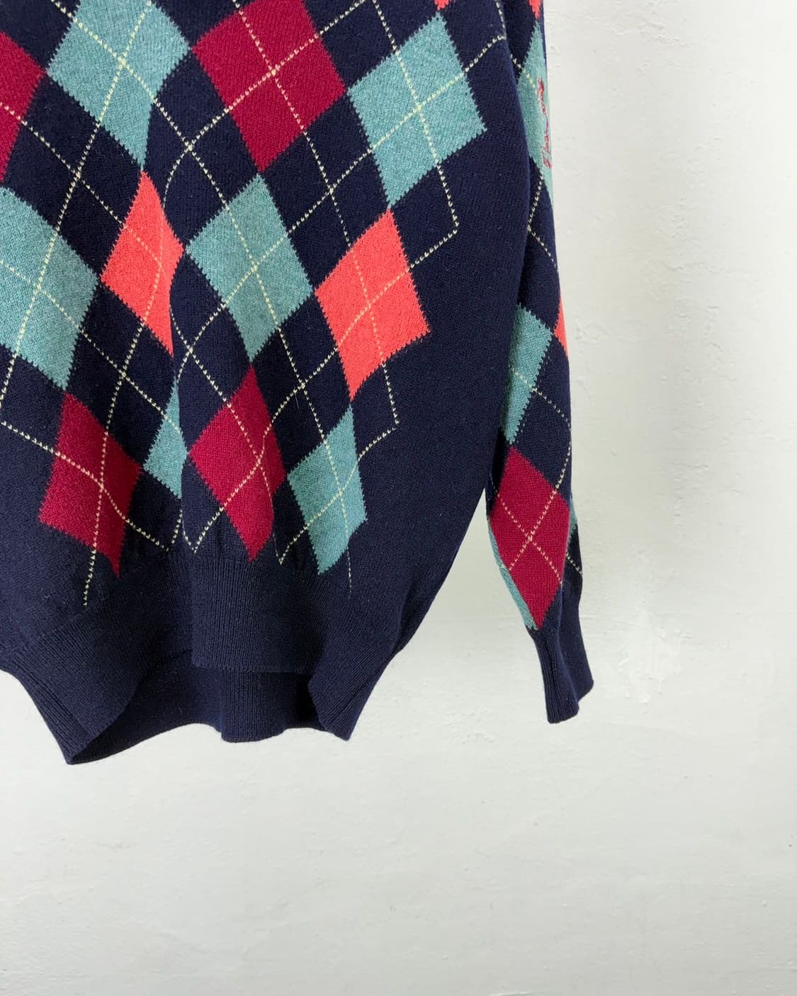버버리 90s 아가일 브이넥 램스울 니트 스웨터 상품이미지5
