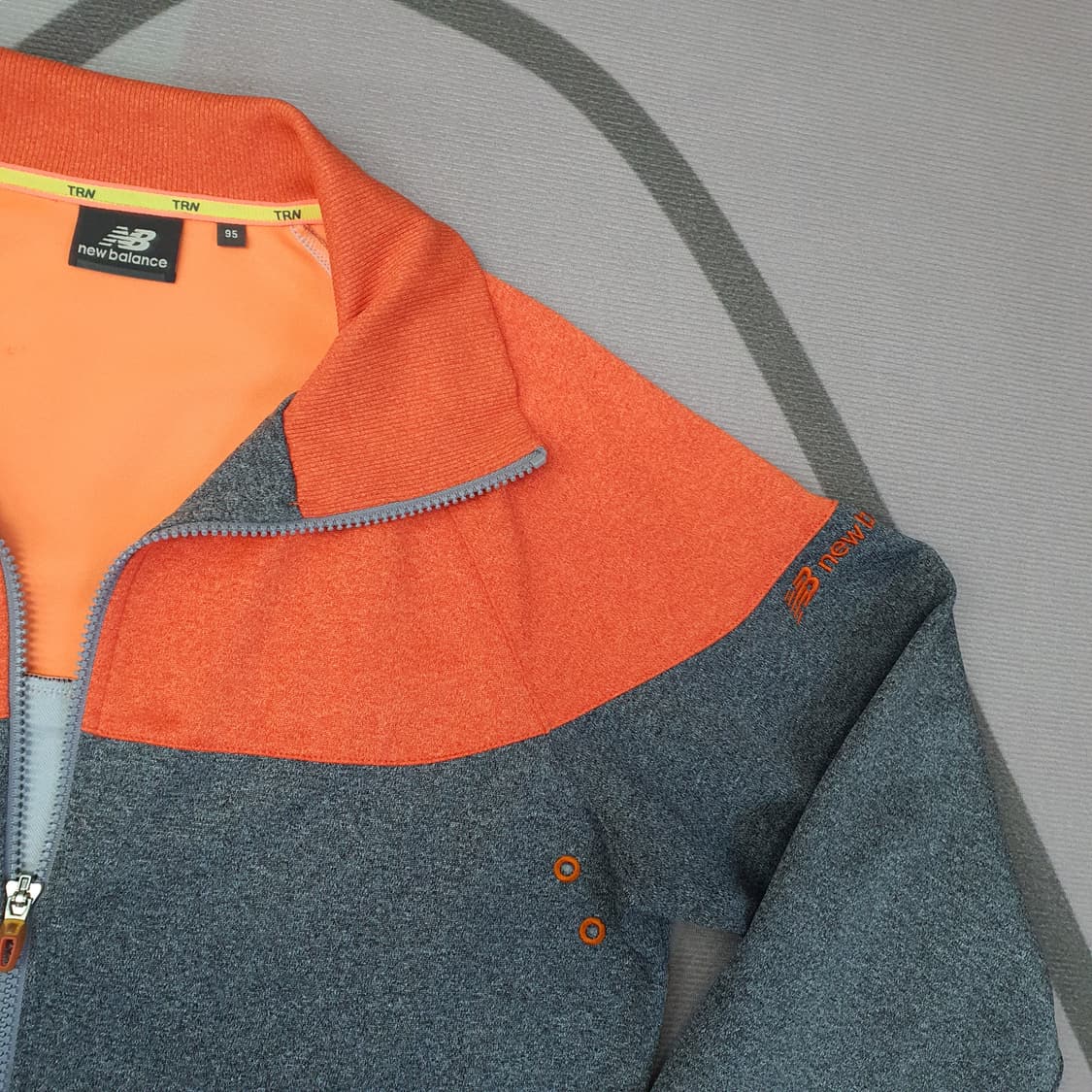 뉴발란스 간절기 집업자켓 공용95 상품이미지2