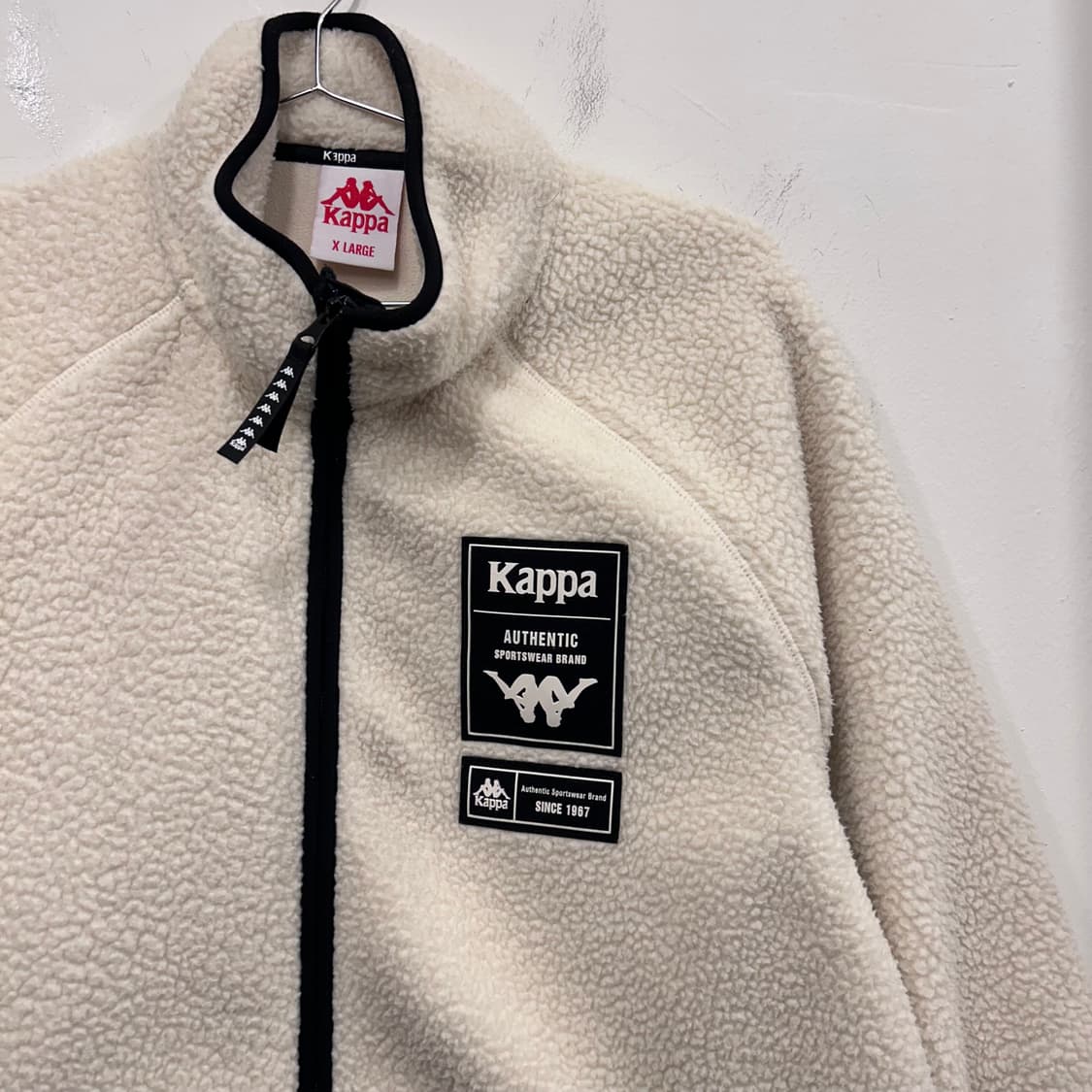 카파 러버와펜 오버핏 뽀글이 플리스 상품이미지1