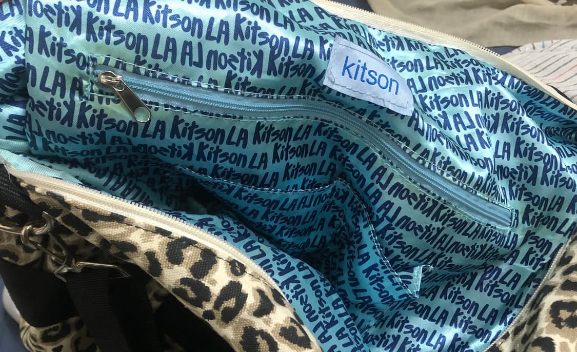 kitson 갸루 브라운 호피 빅로고 더플백 크로스백 상품이미지5