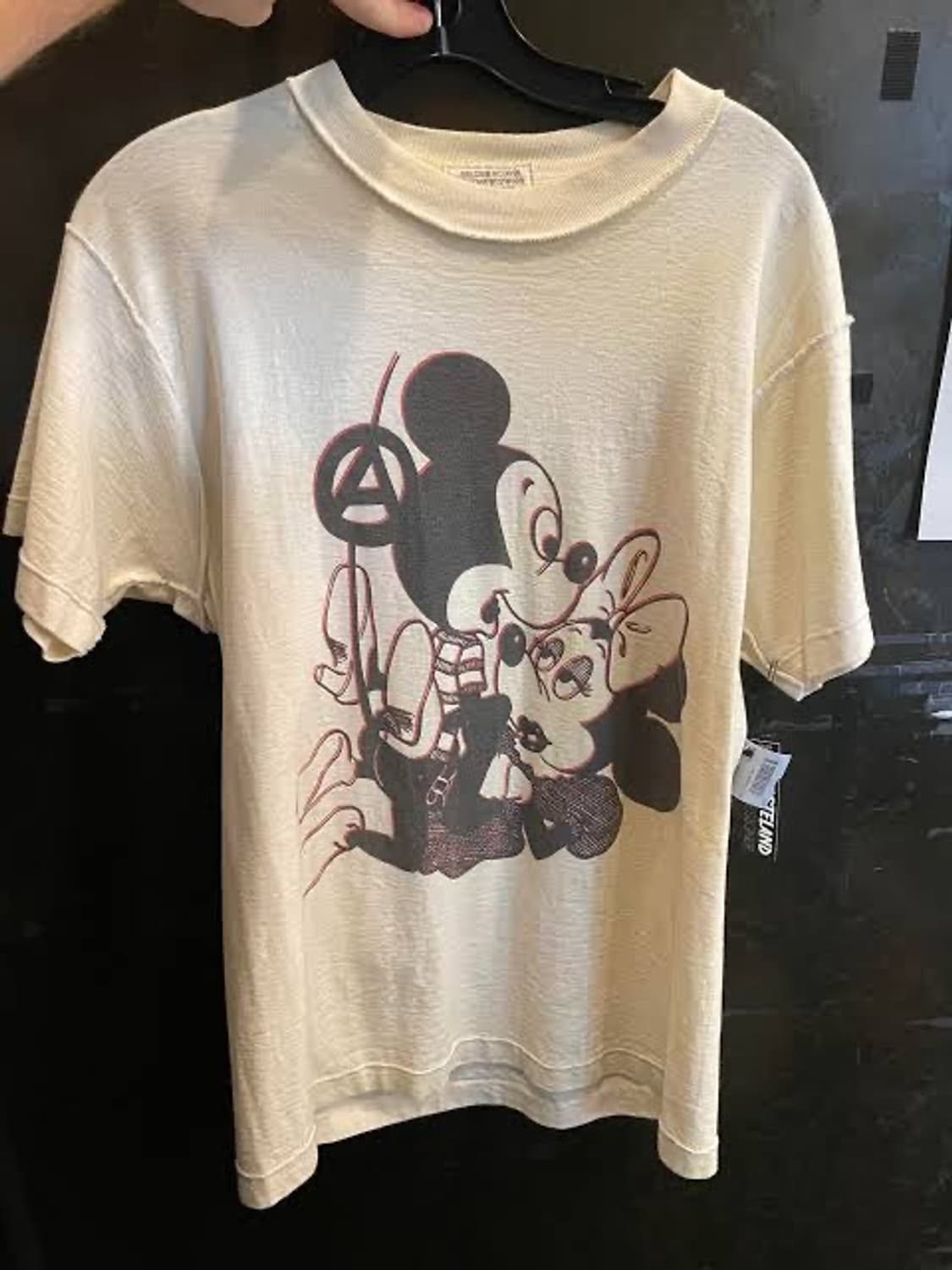 비비안웨스트우드 미키마우스 티 구매합니다 상품이미지1
